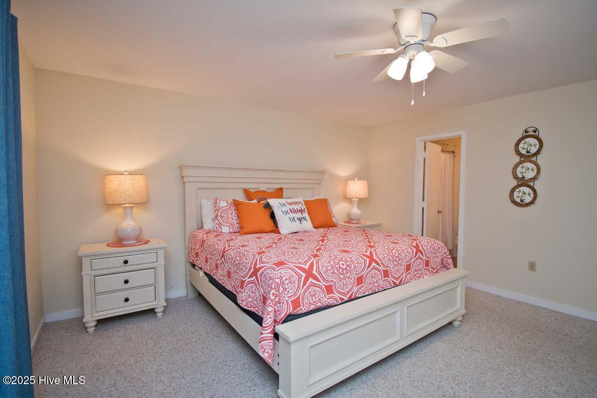 100510810 | Photo 16