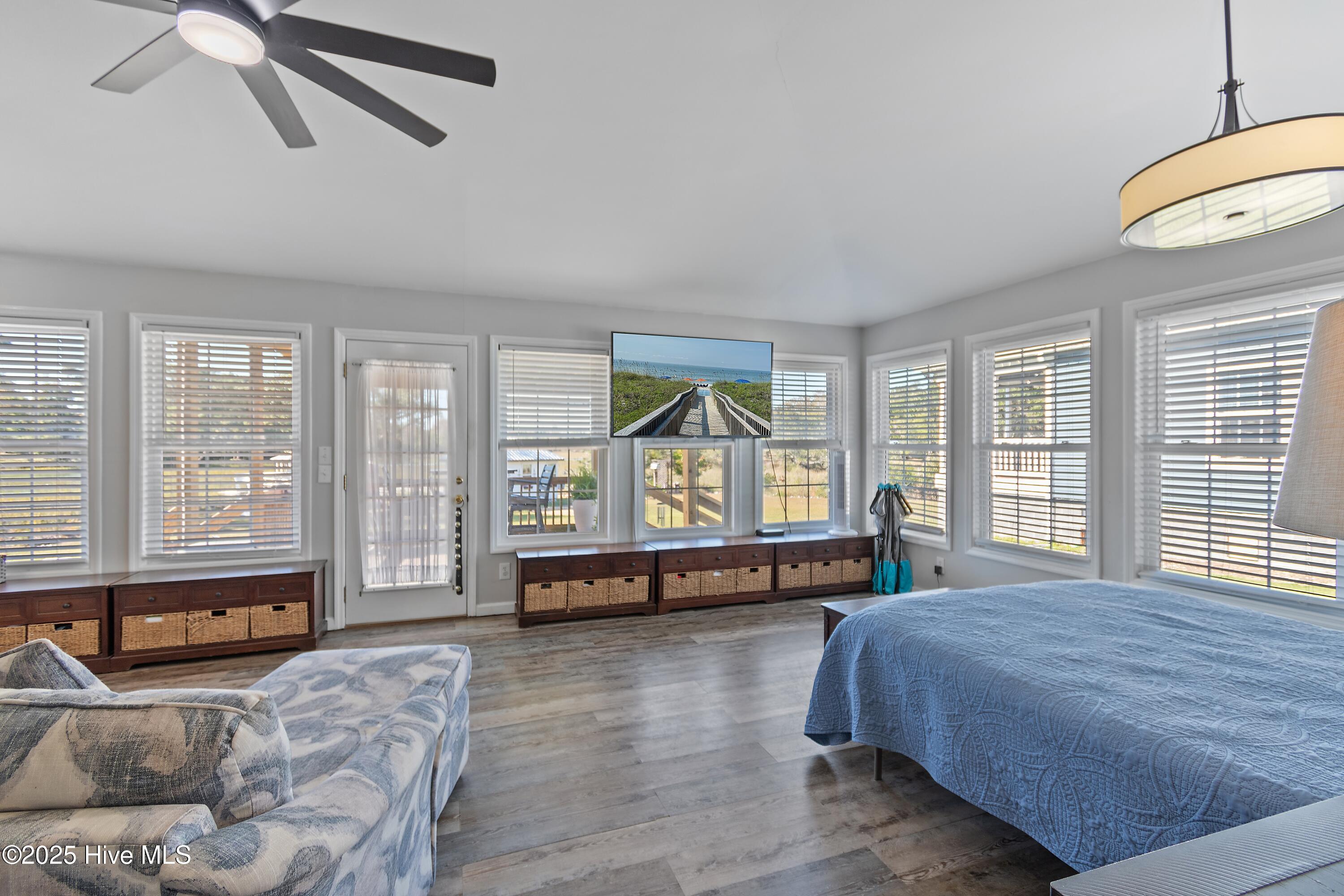 100539191 | Photo 18