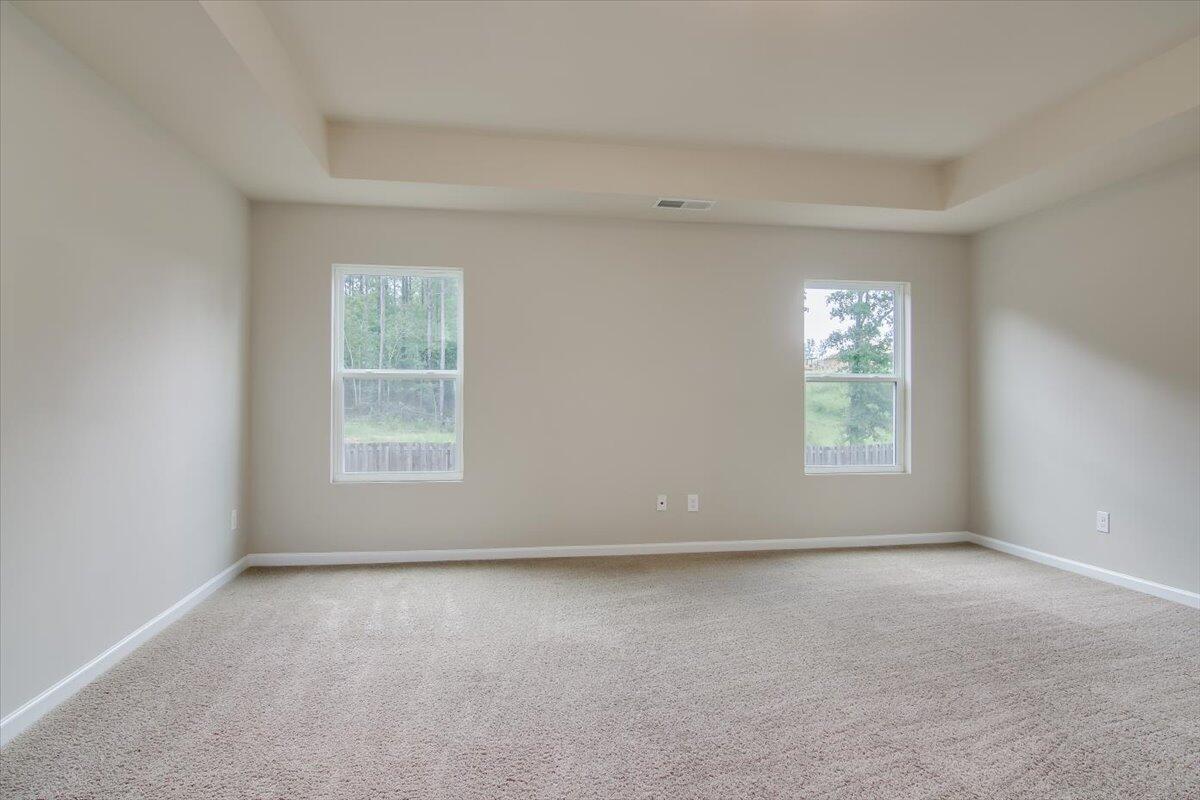 5026 Vine Lane