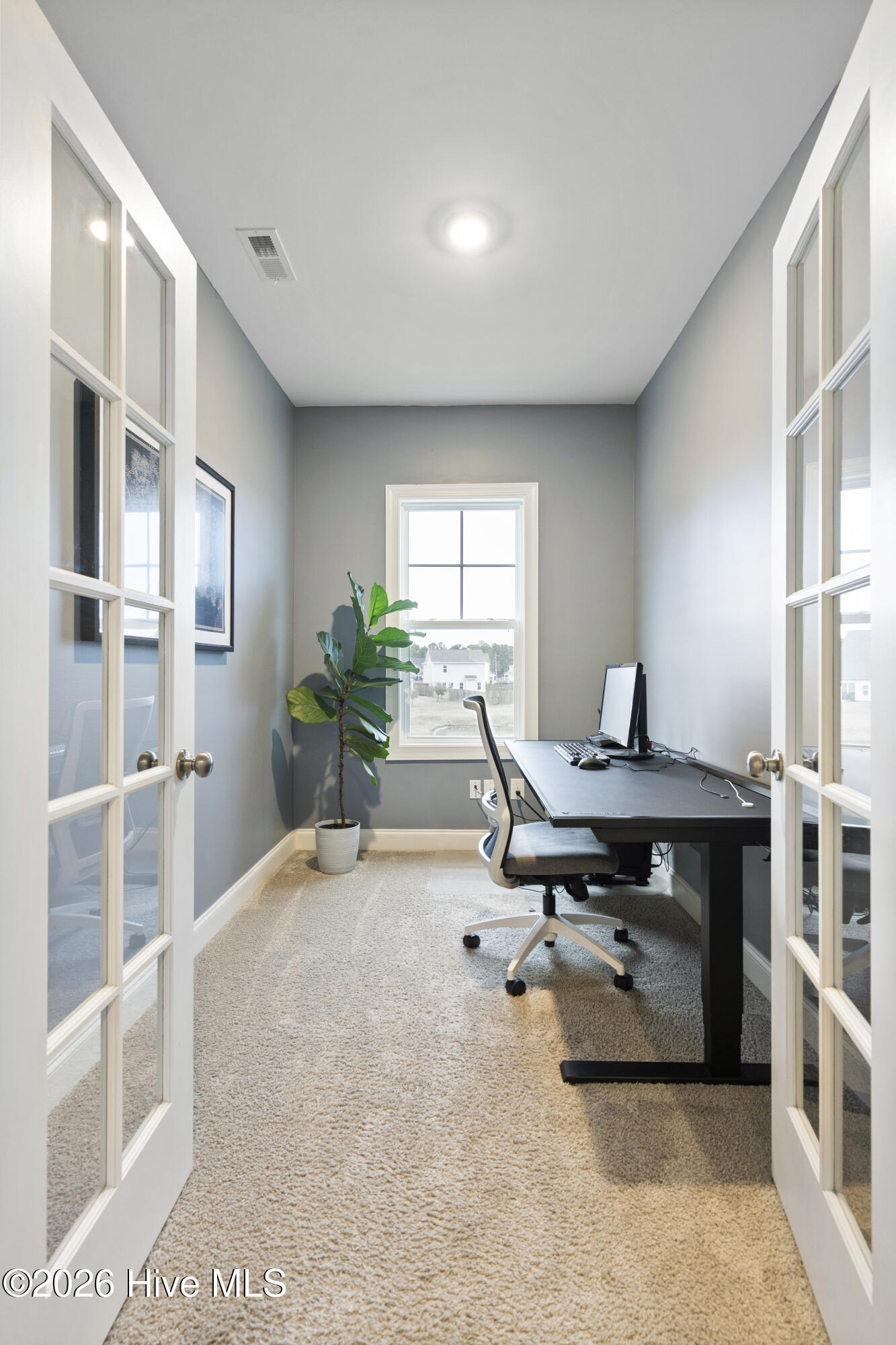 100549659 | Photo 45