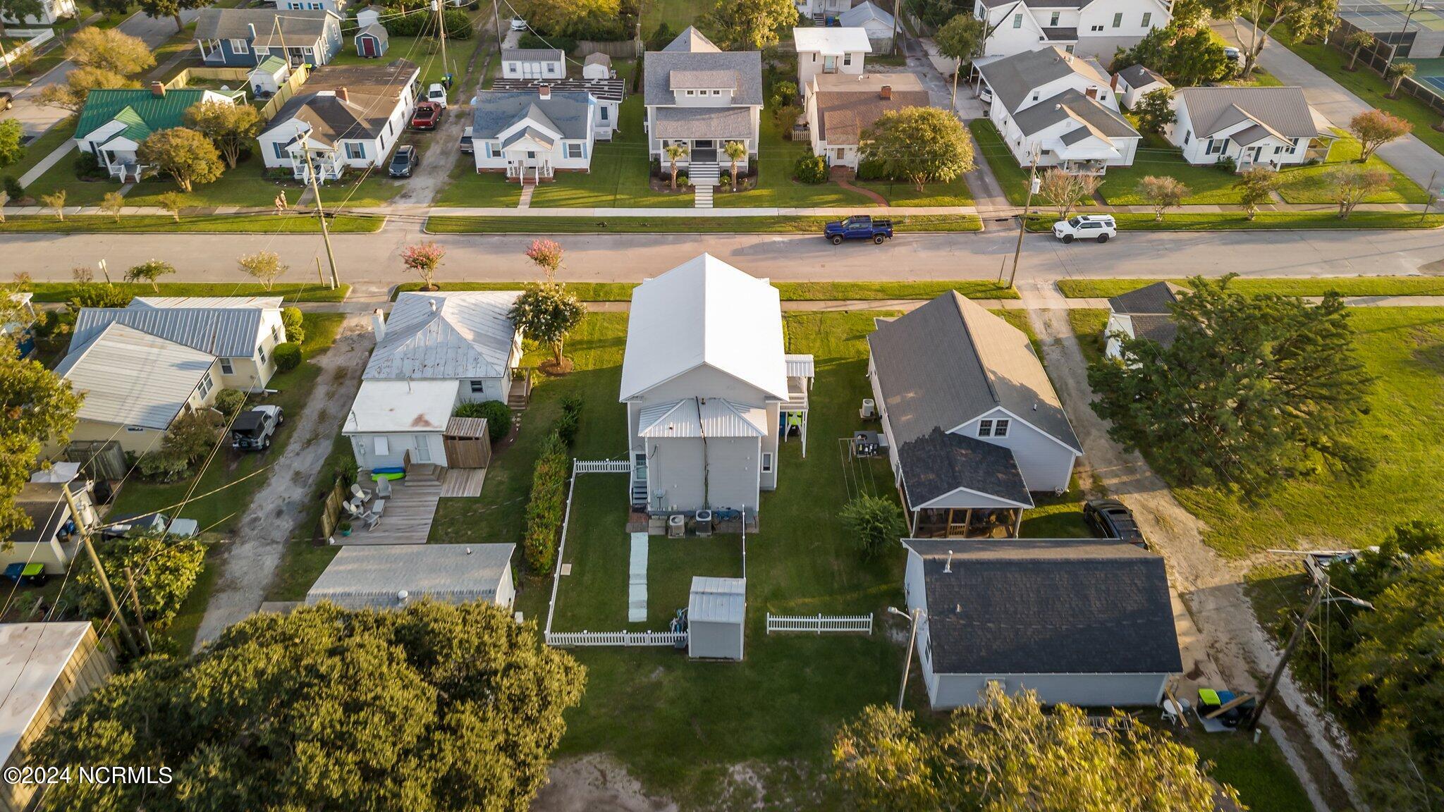 1406 Evans Street B,Morehead City