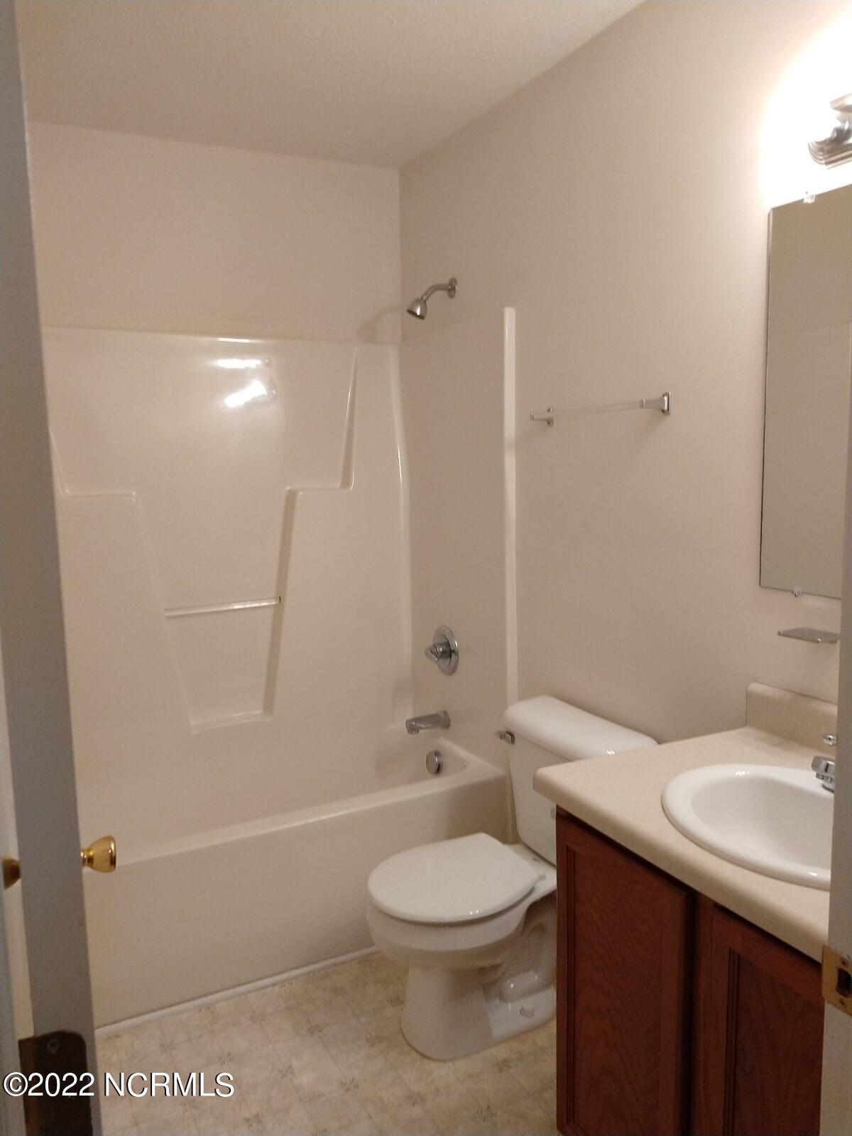 100546508 | Photo 12