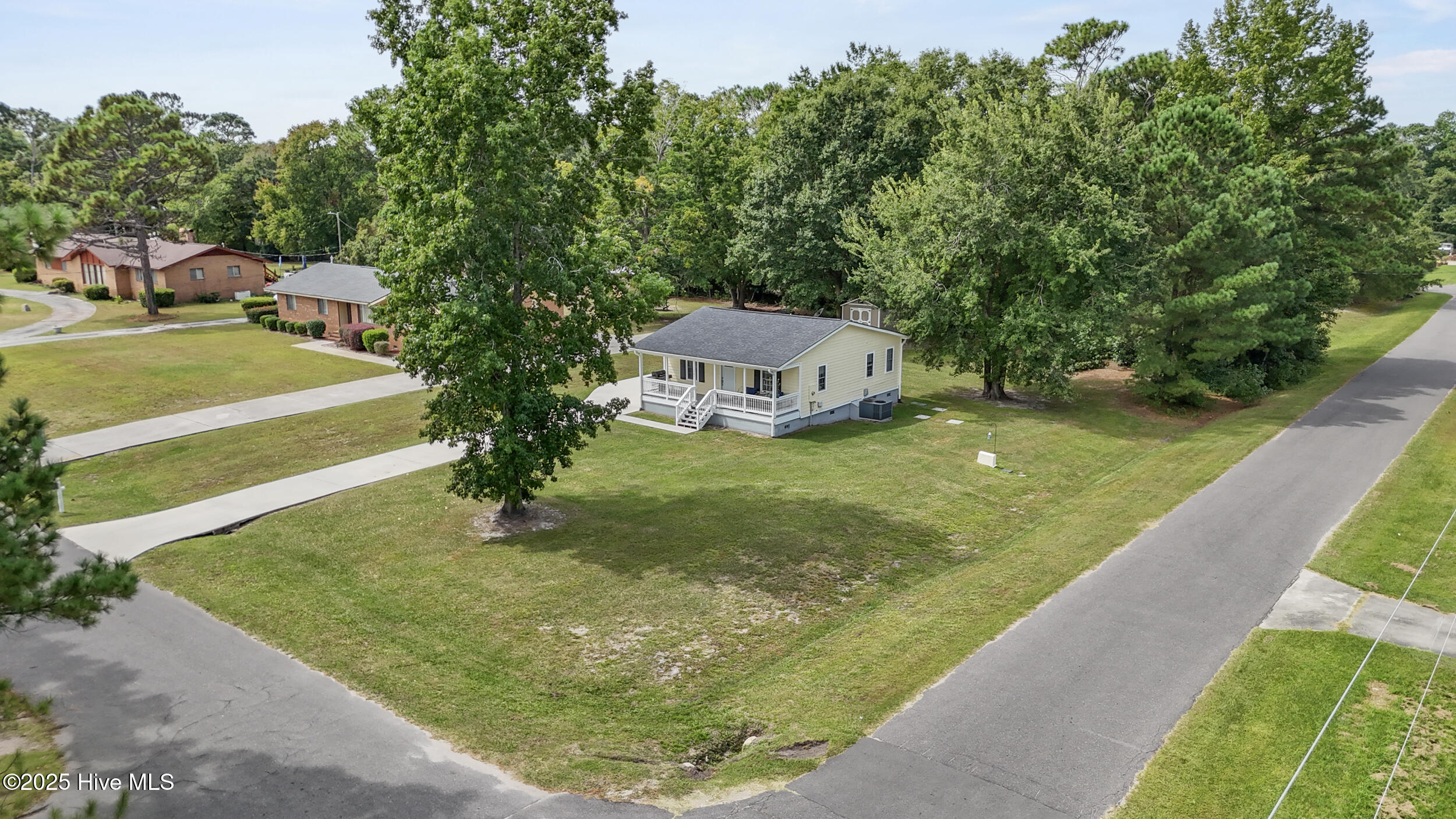 100530805 | Photo 31