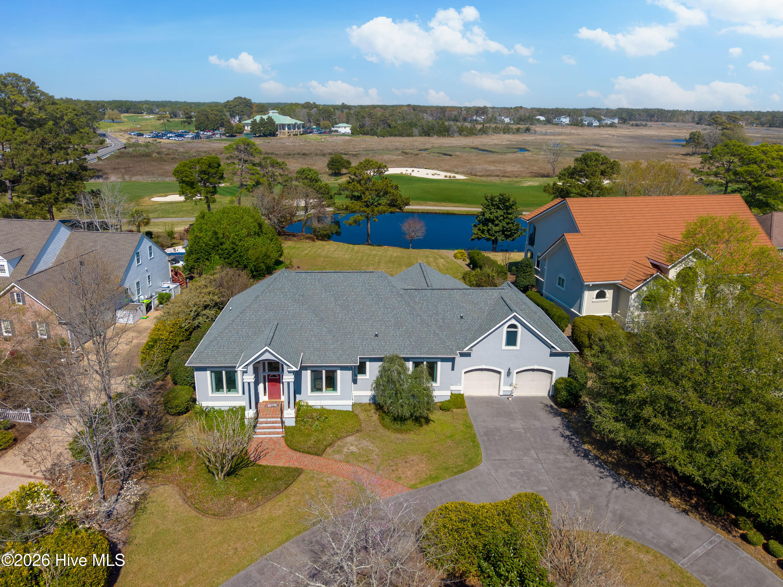 100564038 | Photo 57