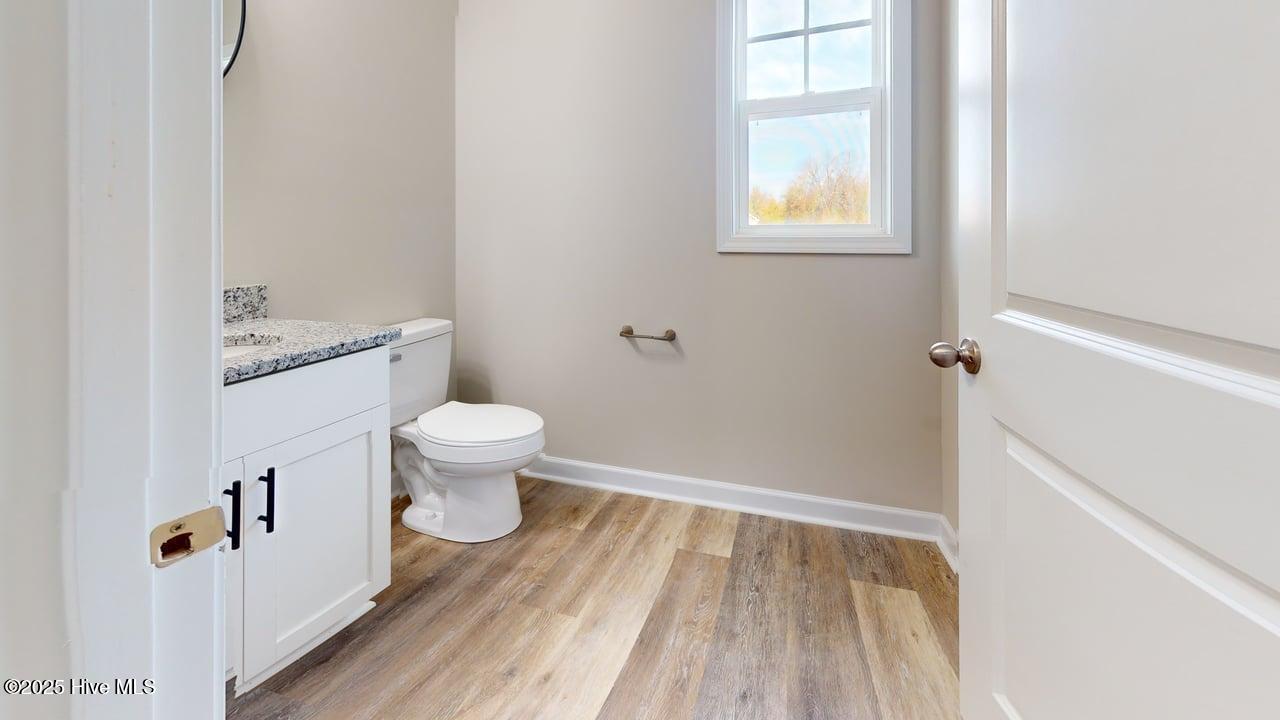 100542027 | Photo 50