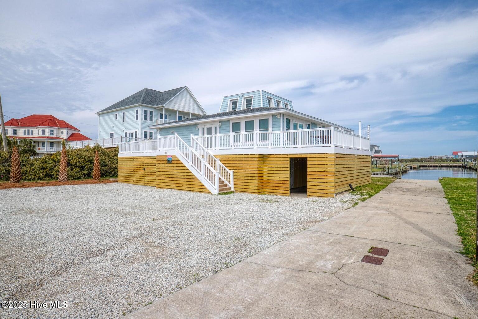 304 Marina Way, North Topsail Beach, NC, 28460