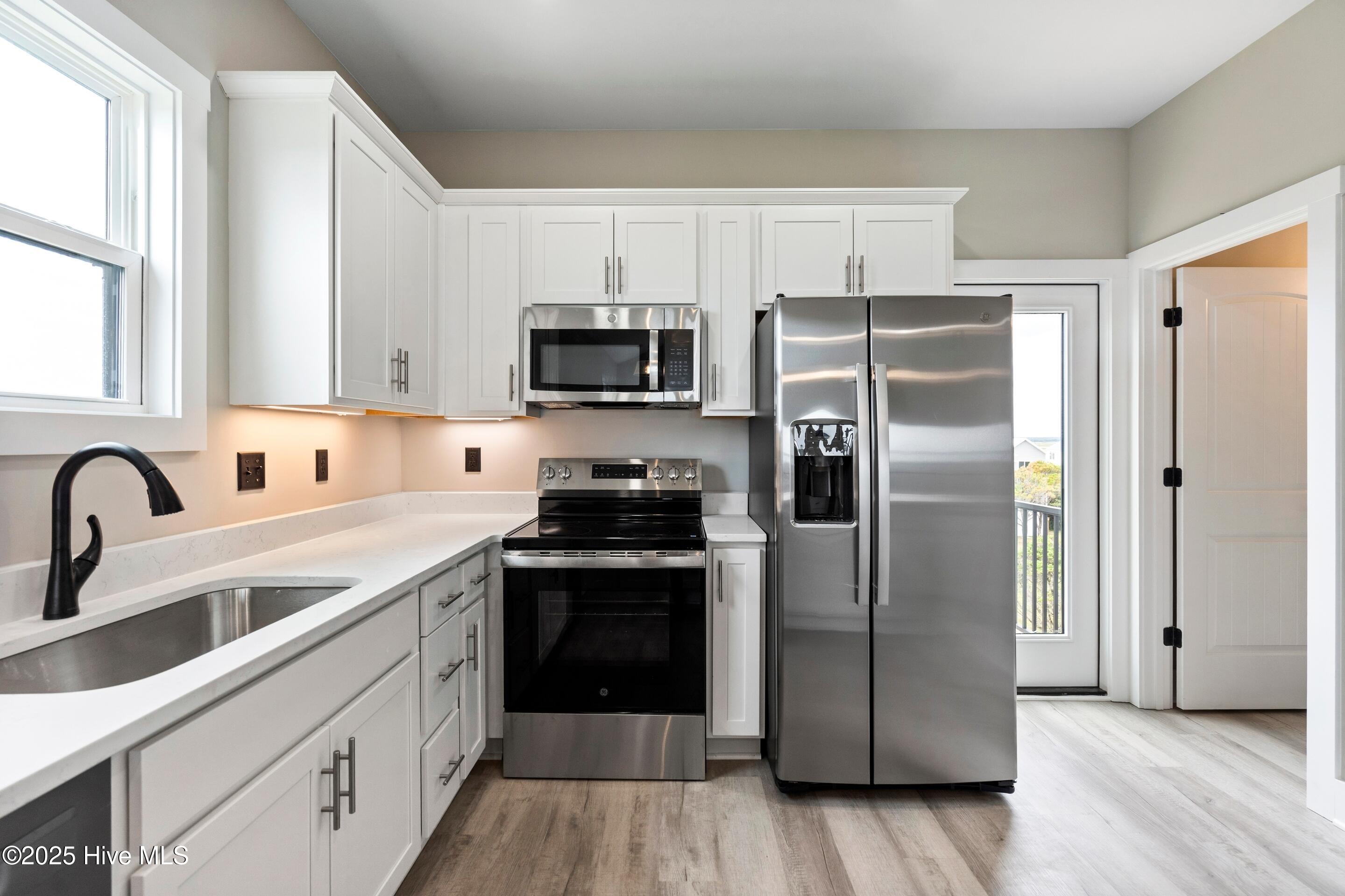 100478473 | Photo 15