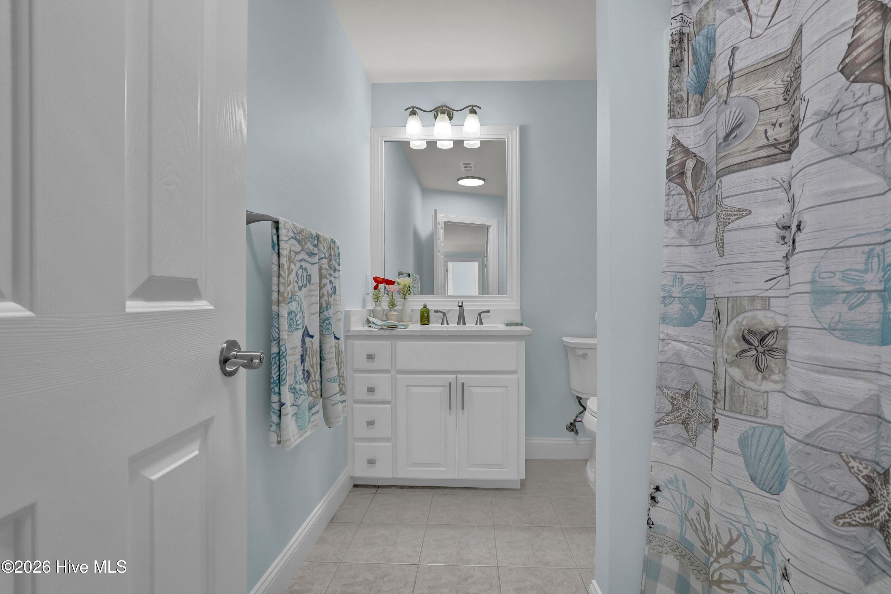 100567806 | Photo 36