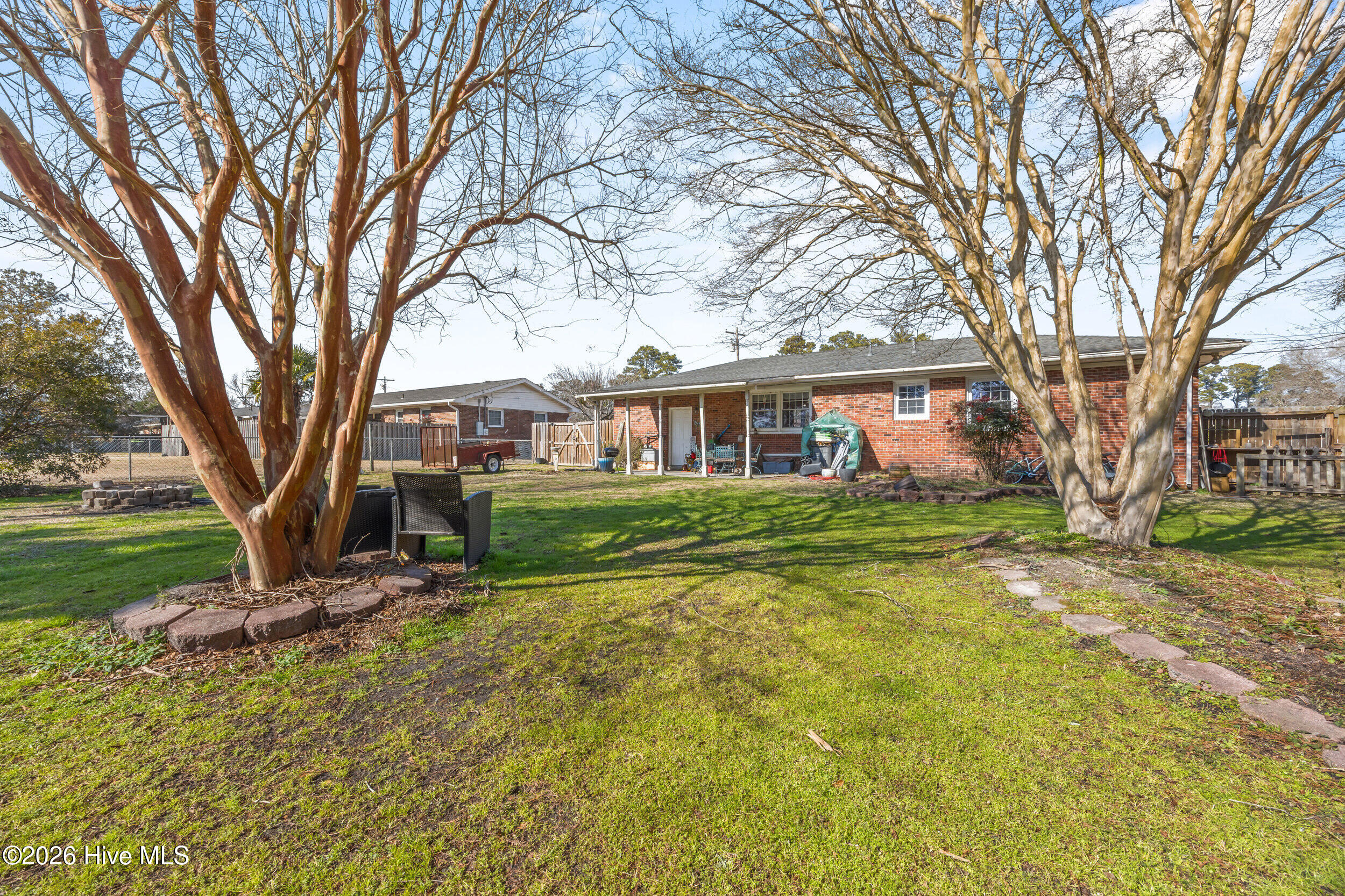 100555570 | Photo 32