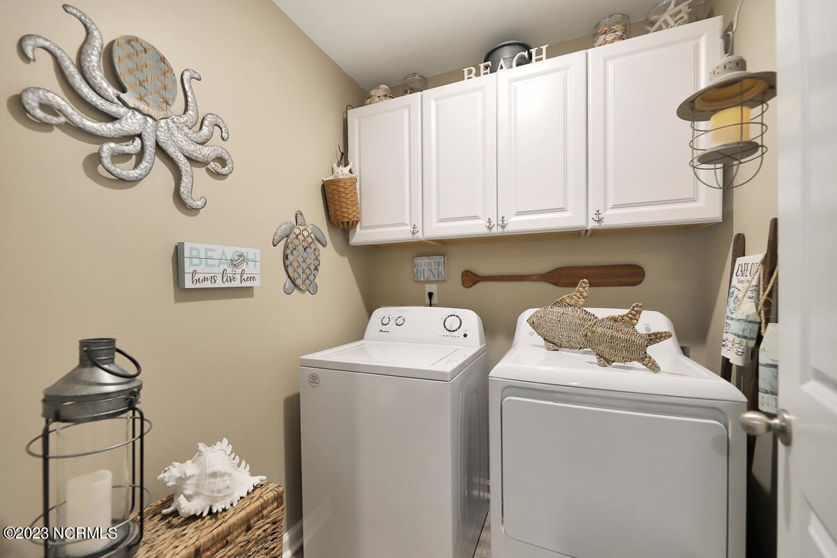 100522221 | Photo 26