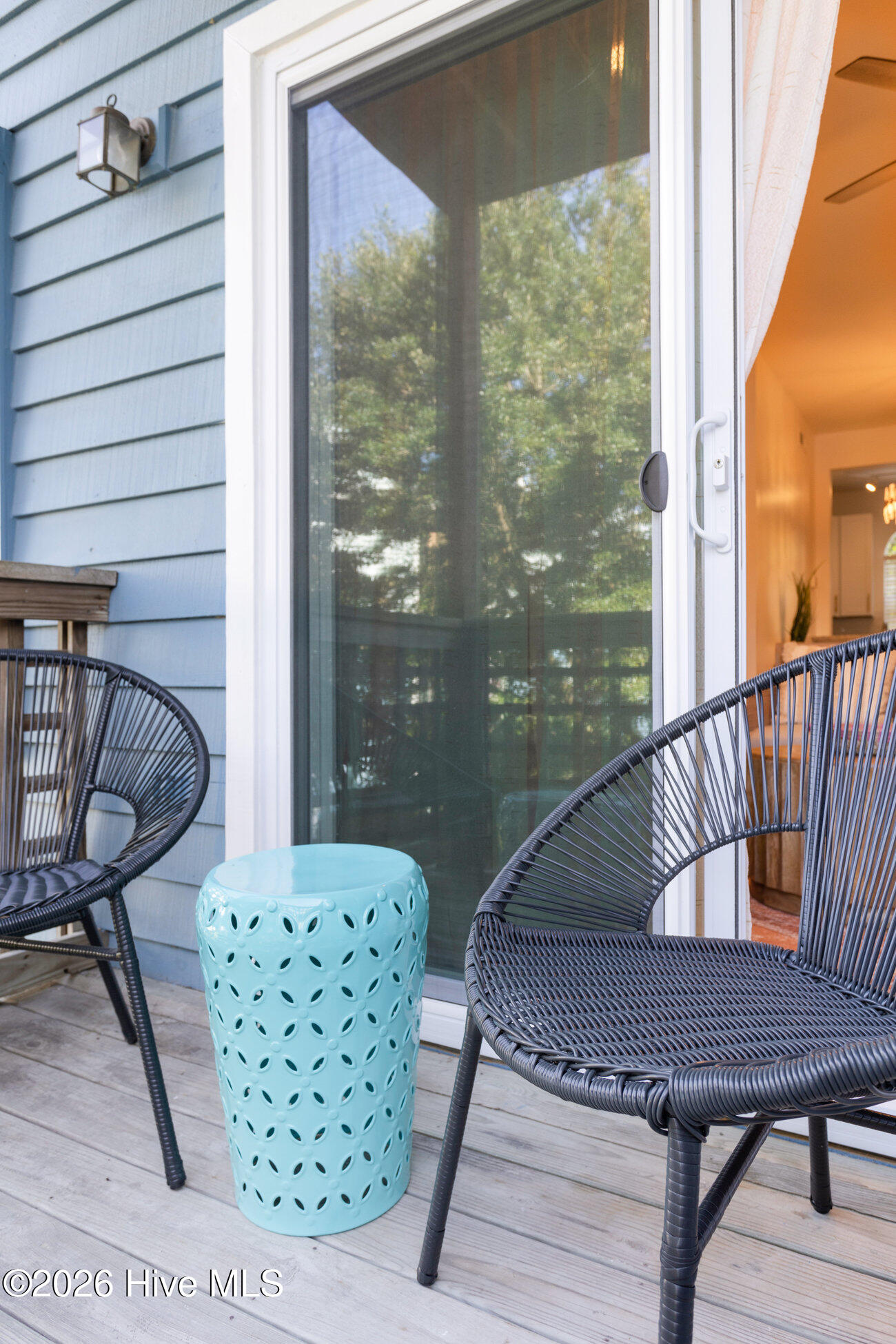 100547477 | Photo 22