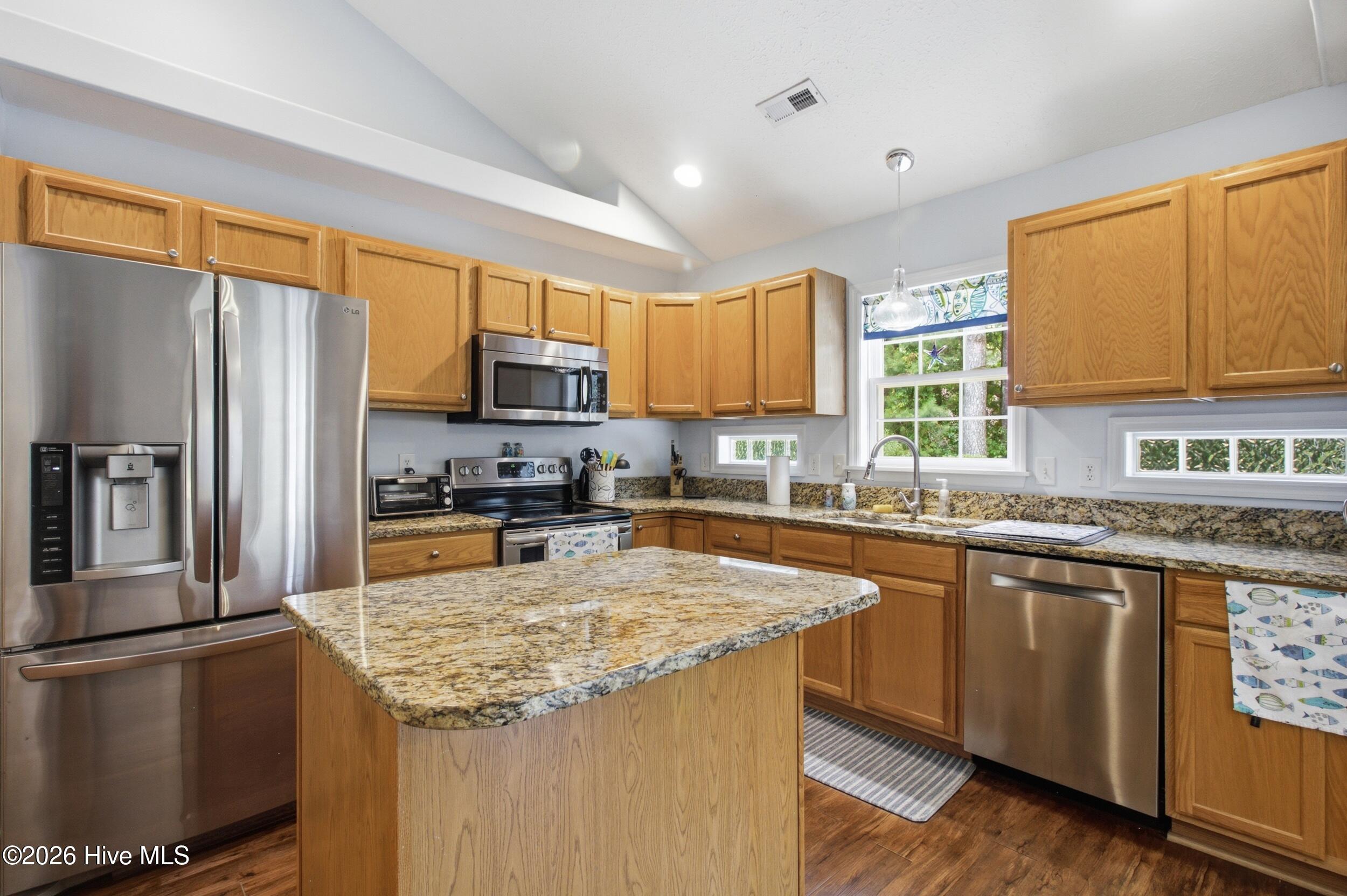409 Neuchatel Road,New Bern