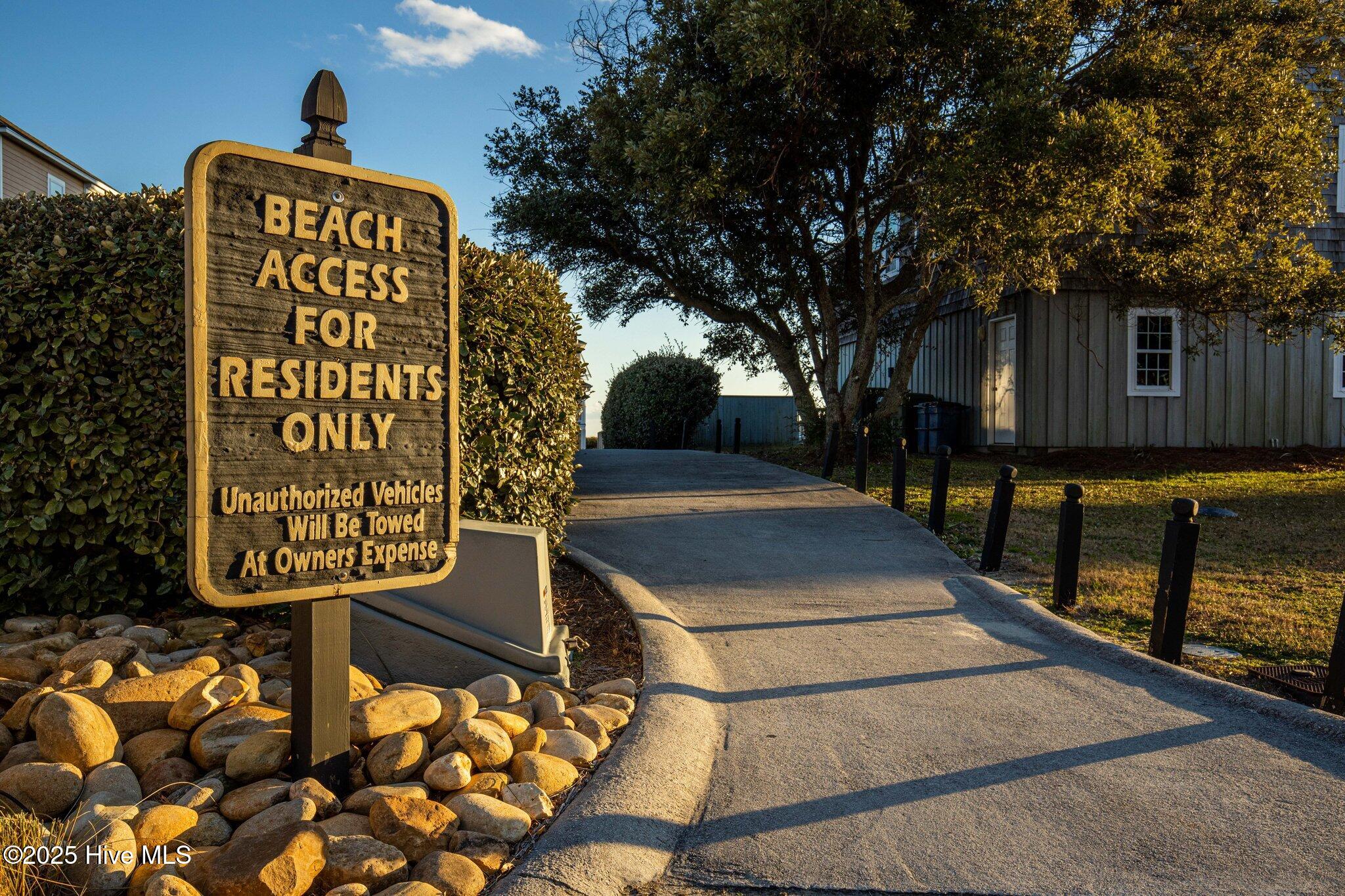 100558130 | Photo 78