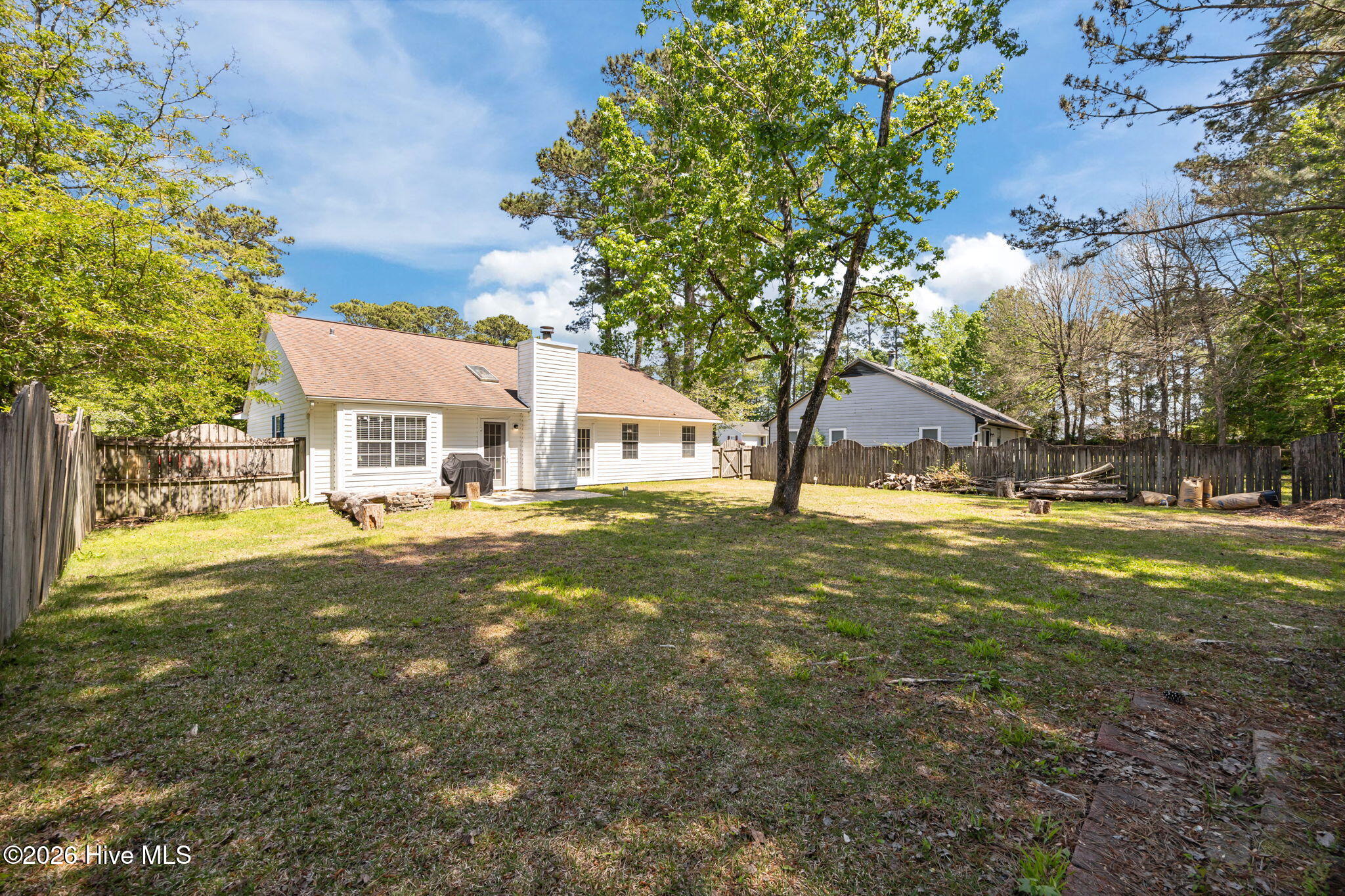 100567590 | Photo 27