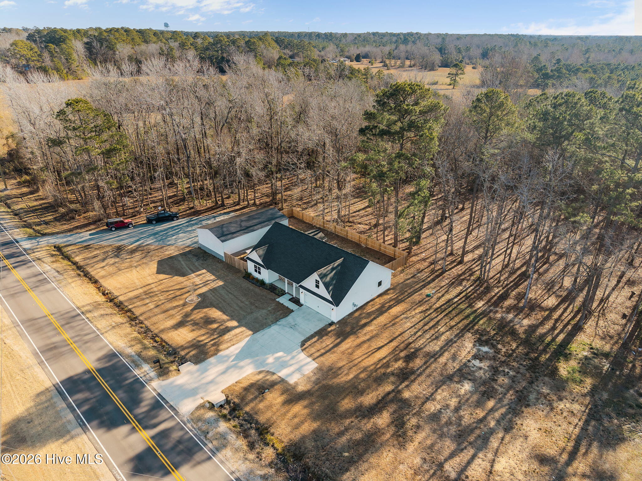 100553679 | Photo 49