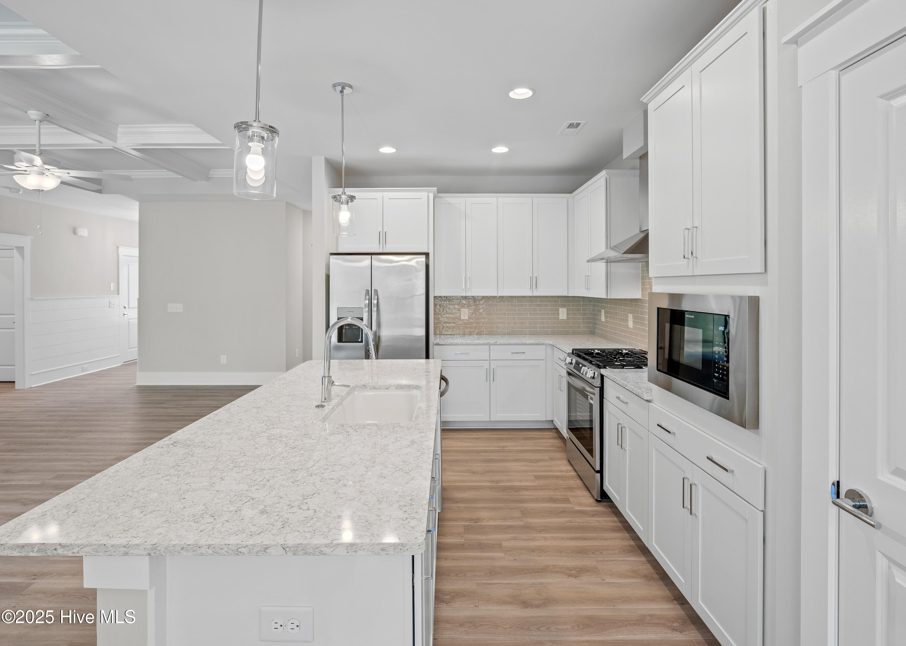 39 Streambed Way, Hampstead, NC 28443 – photo 15: Kitchen