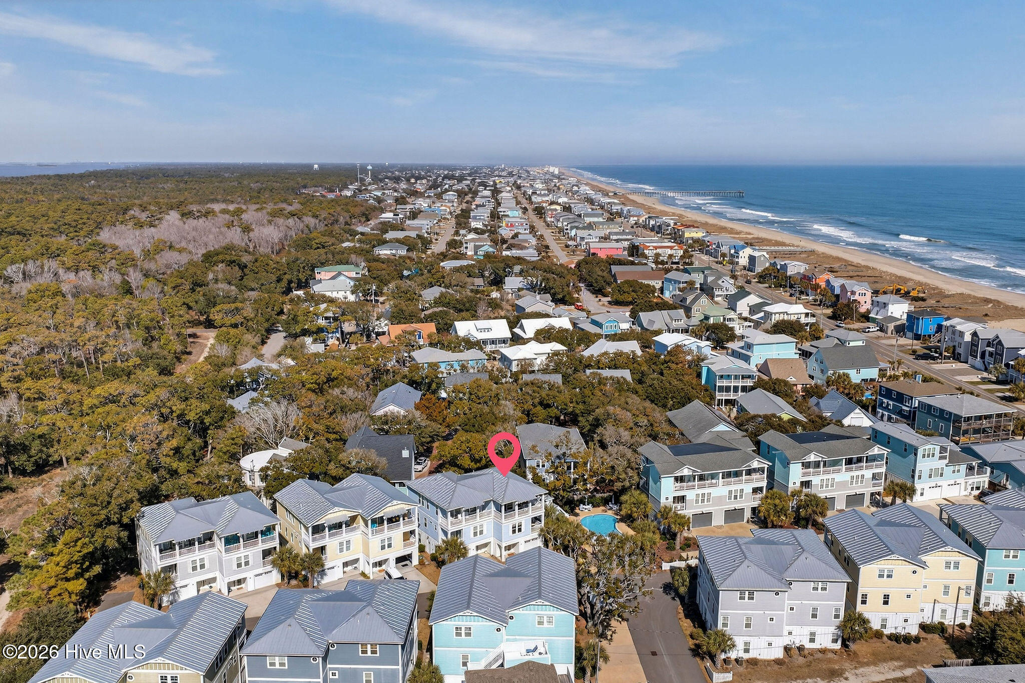 100555163 | Photo 58