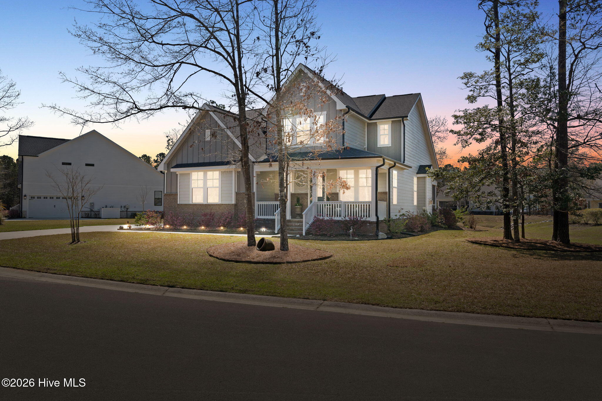 100561816 | Photo 41