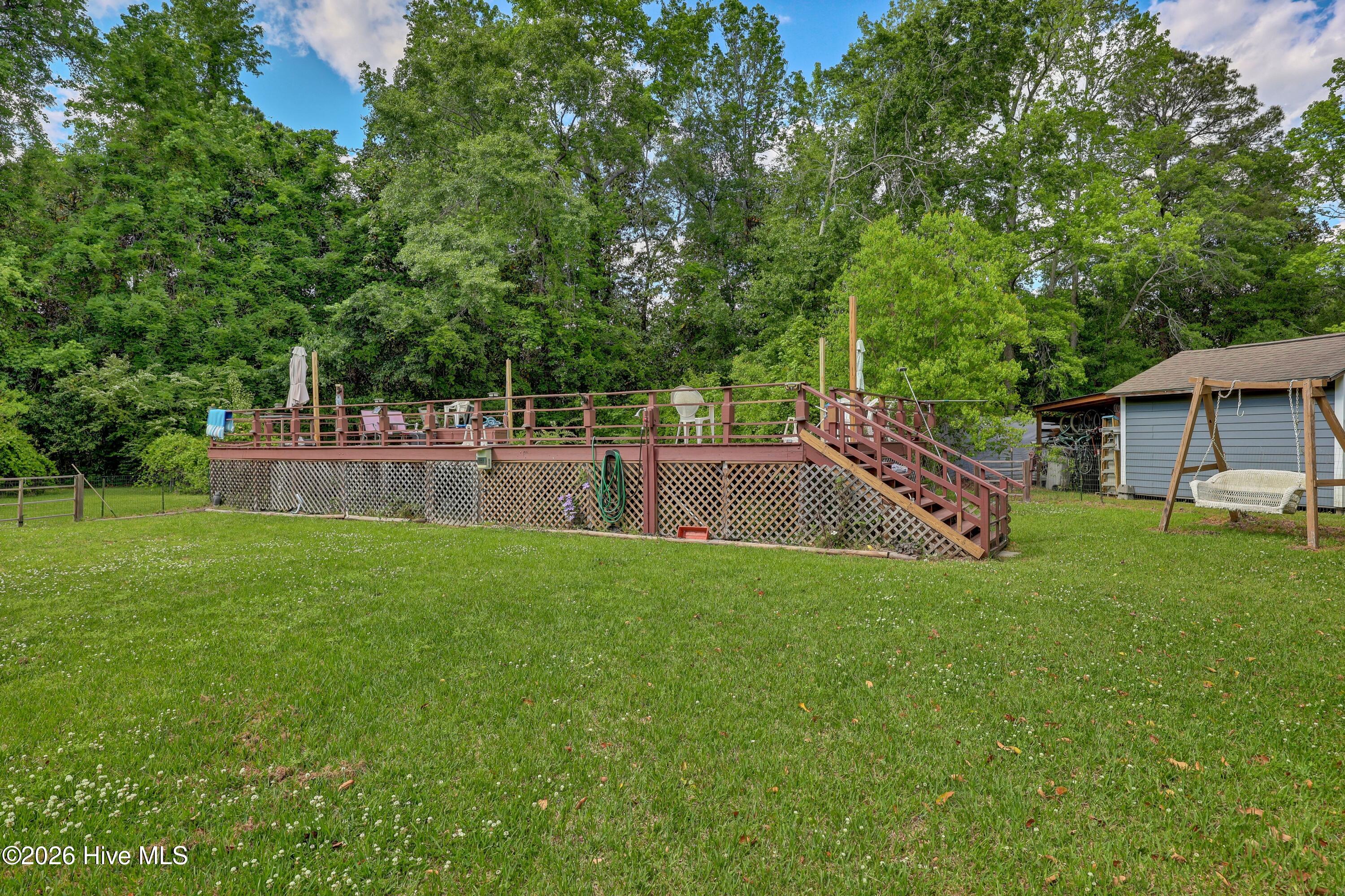 100569876 | Photo 25