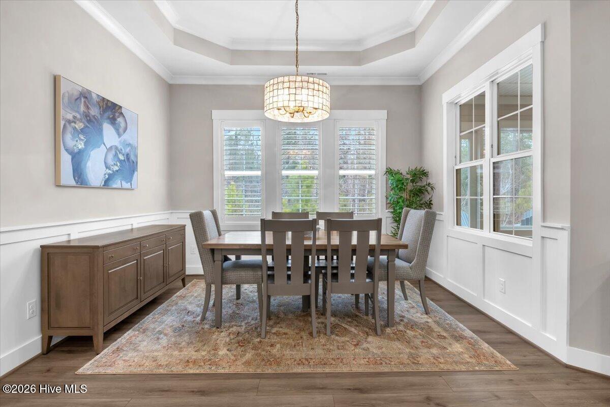 100558709 | Photo 30