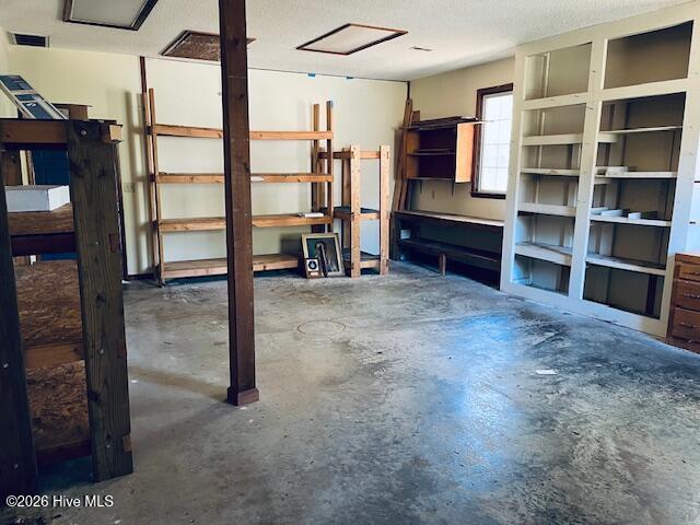 100531930 | Photo 49