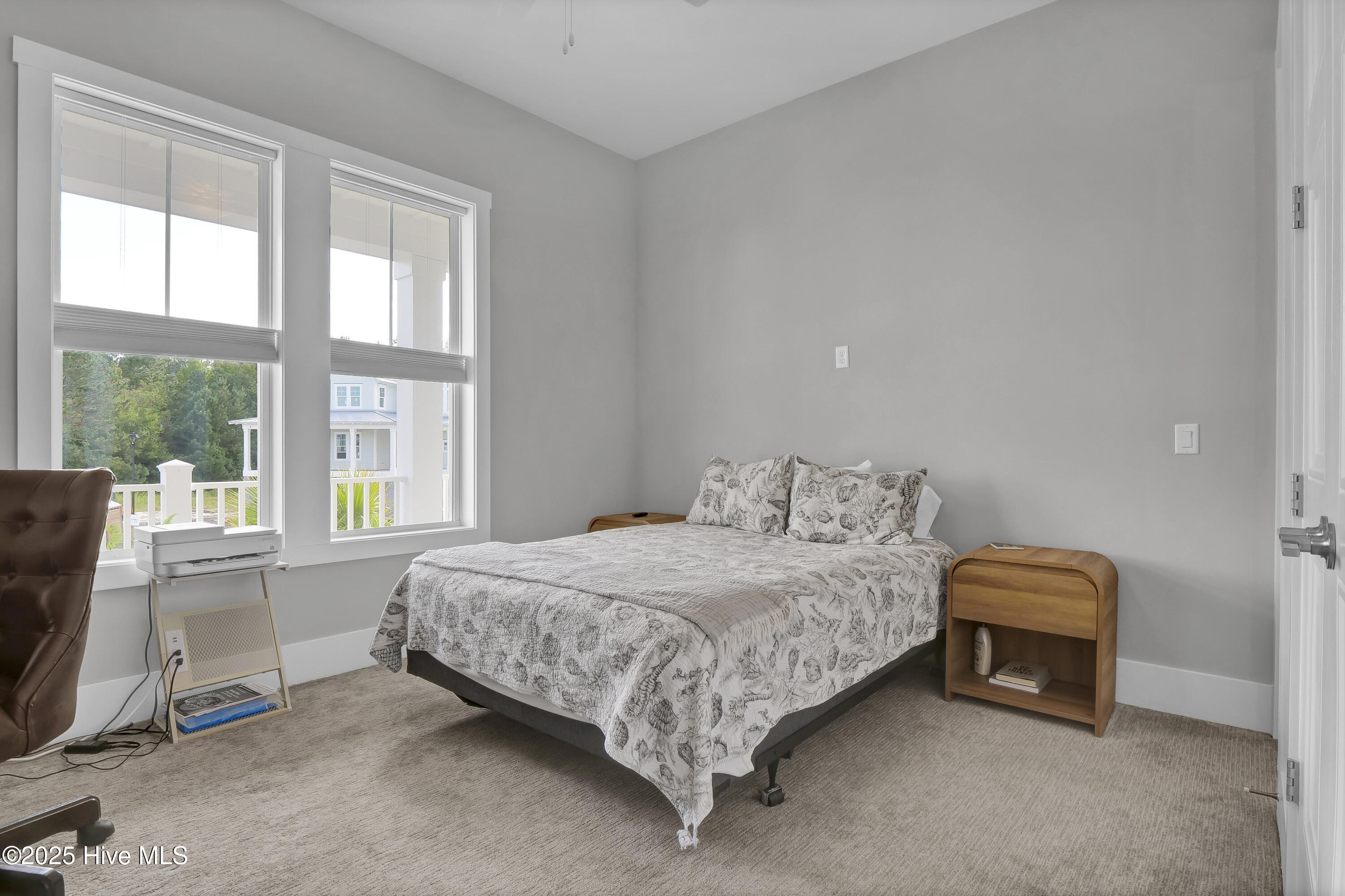 100534317 | Photo 22