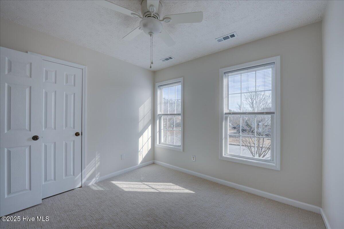 100546036 | Photo 50