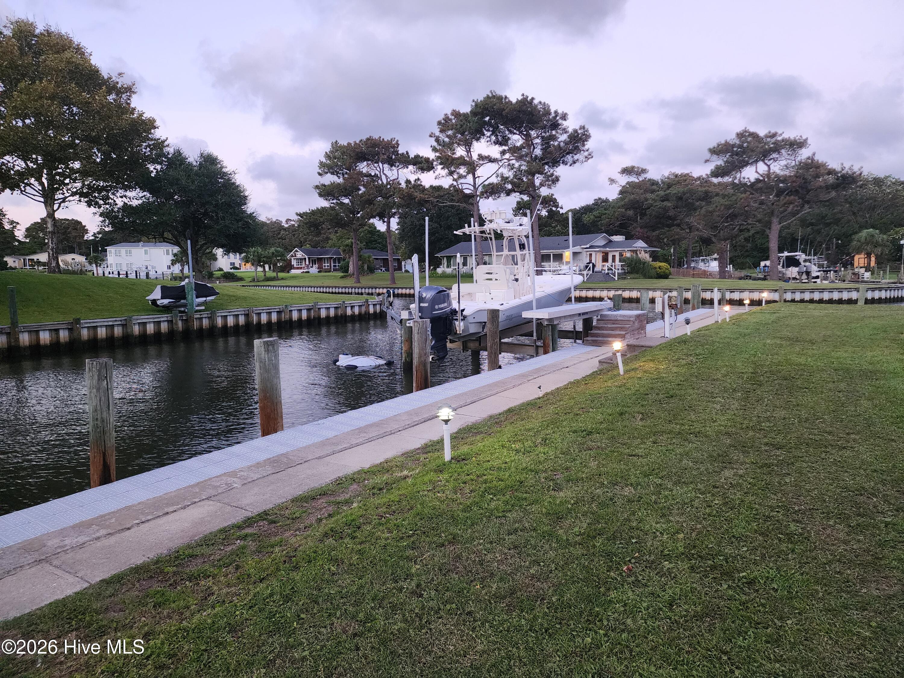 104 Sea Trace Lane,Newport