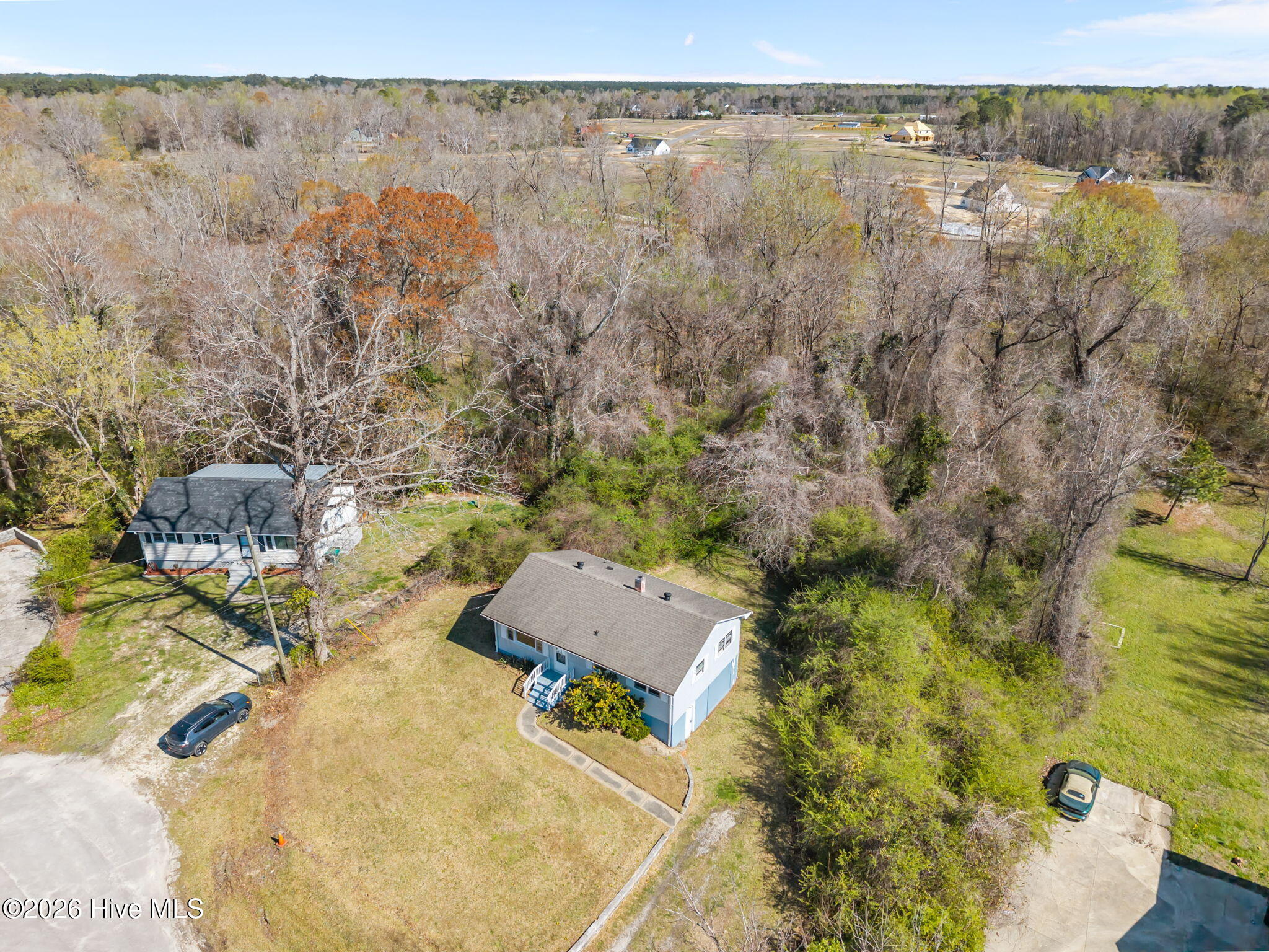 100561525 | Photo 34