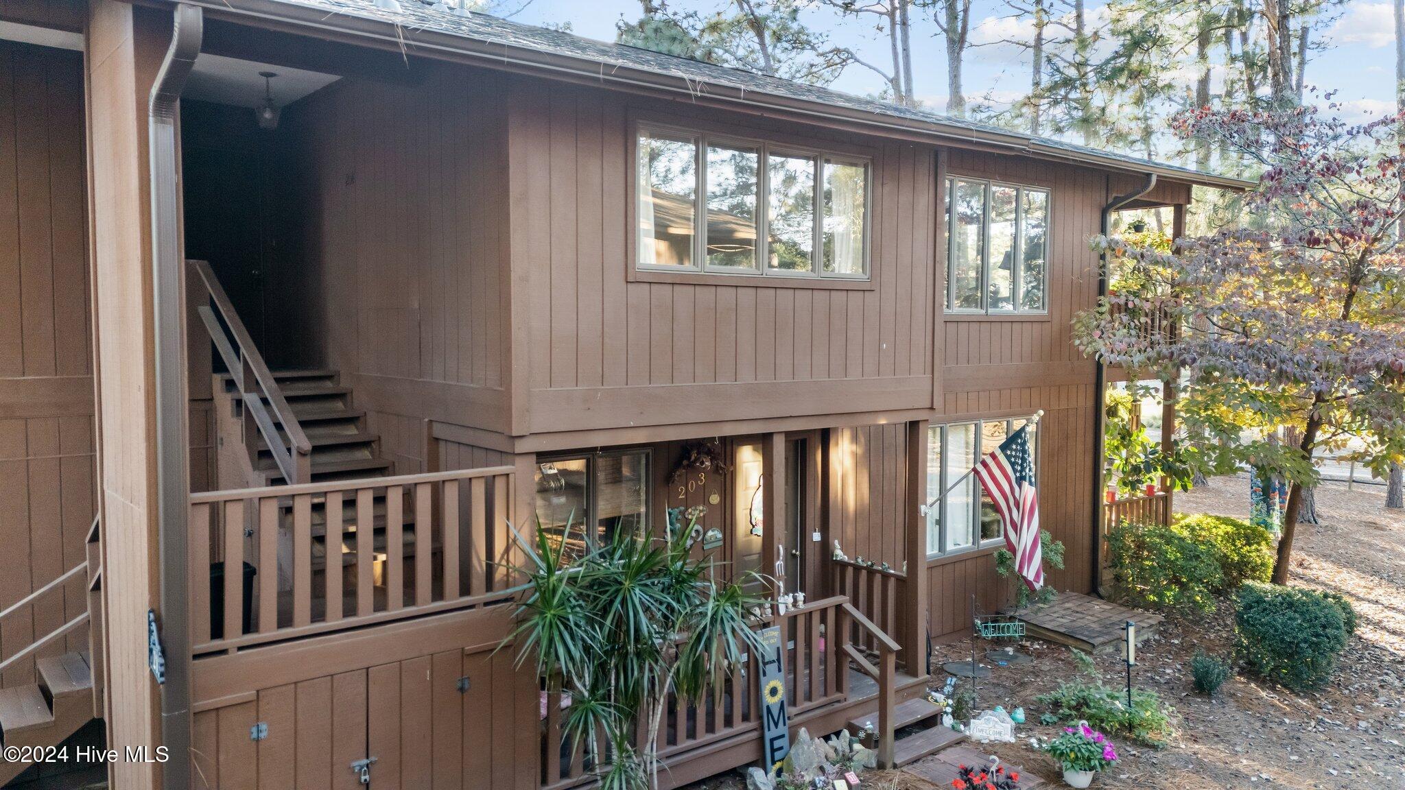 Homes for sale in Southern Pines, NC | 204 Fairway Ct, Southern Pines, NC 28387 | MLS# 100535656