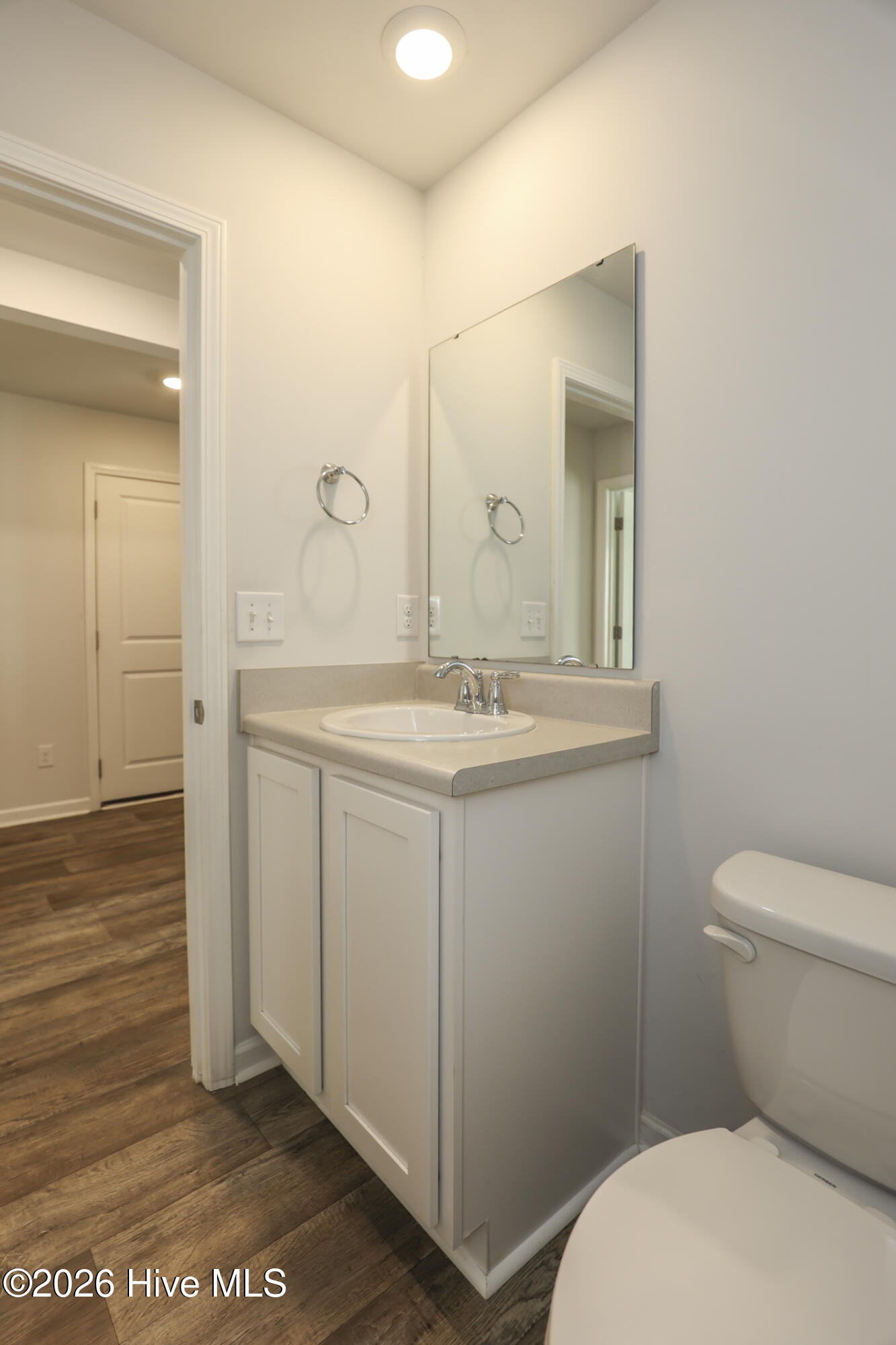 100548546 | Photo 18