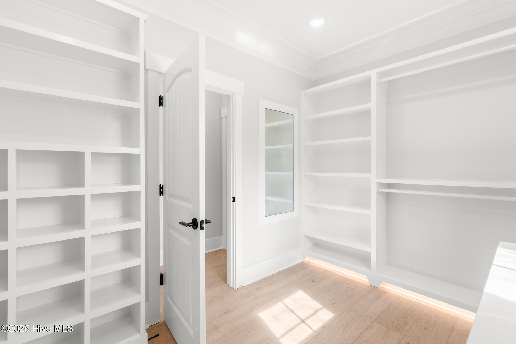 100516675 | Photo 41