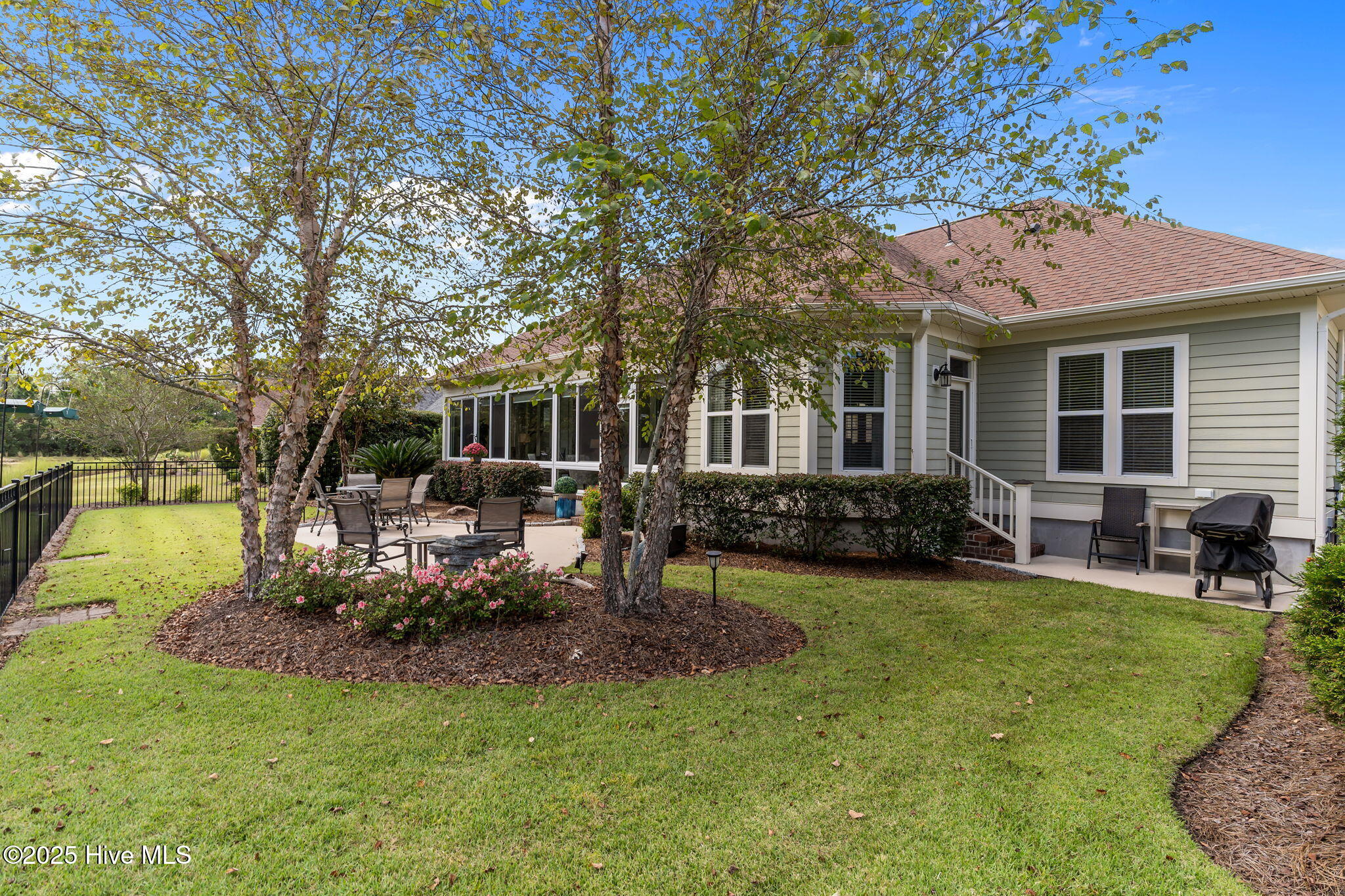 100552271 | Photo 41