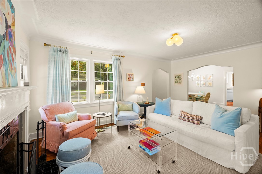 Homes for sale in Savannah, GA | 1318 E 51st St, Savannah, GA 31404 | MLS# SA335238