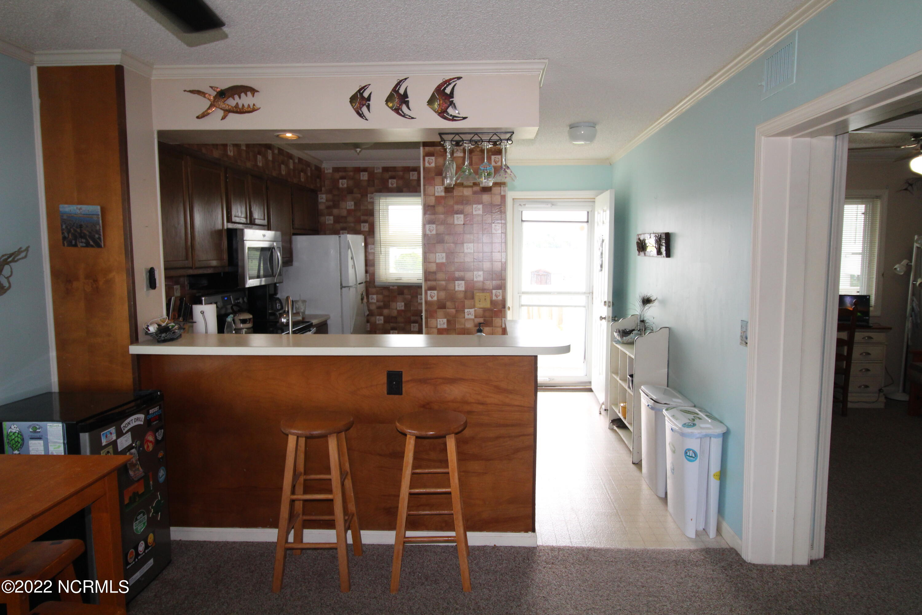 100530005 | Photo 14