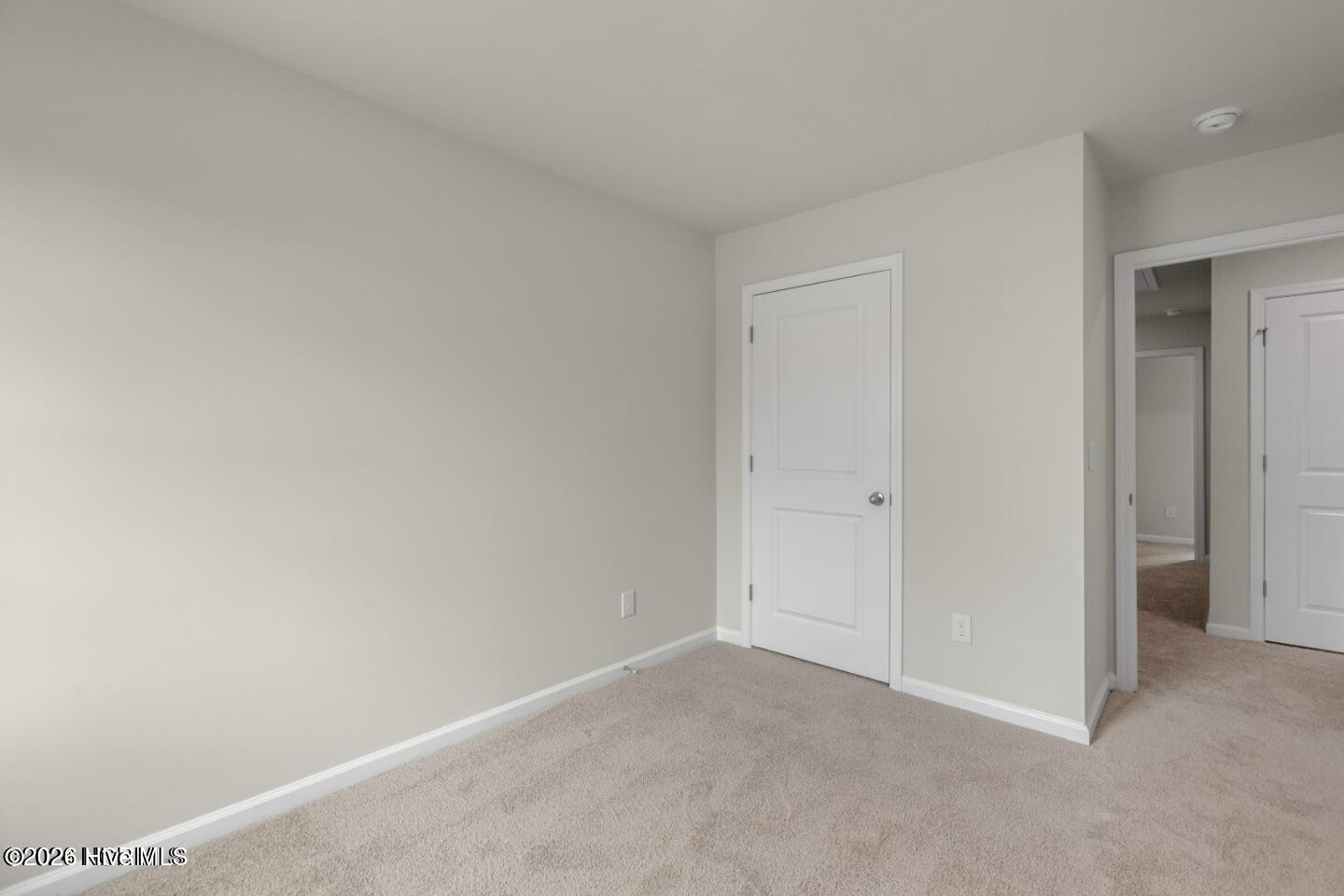 100551369 | Photo 16