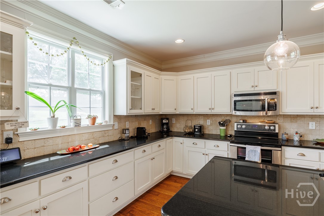 1505 Whitlow View Dr Drive