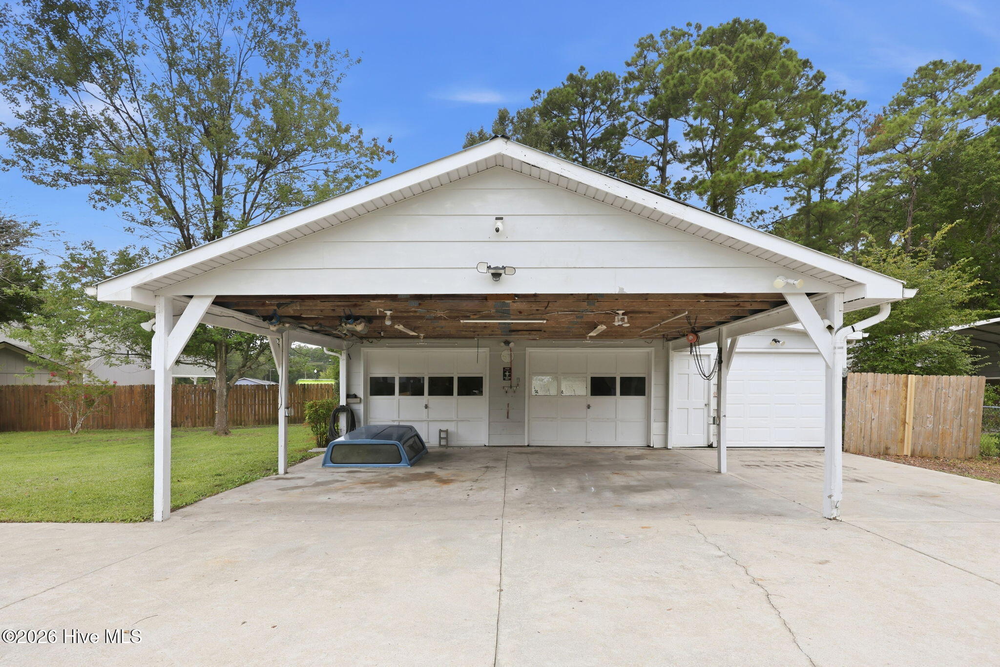 2610 W Forest Drive,Newport