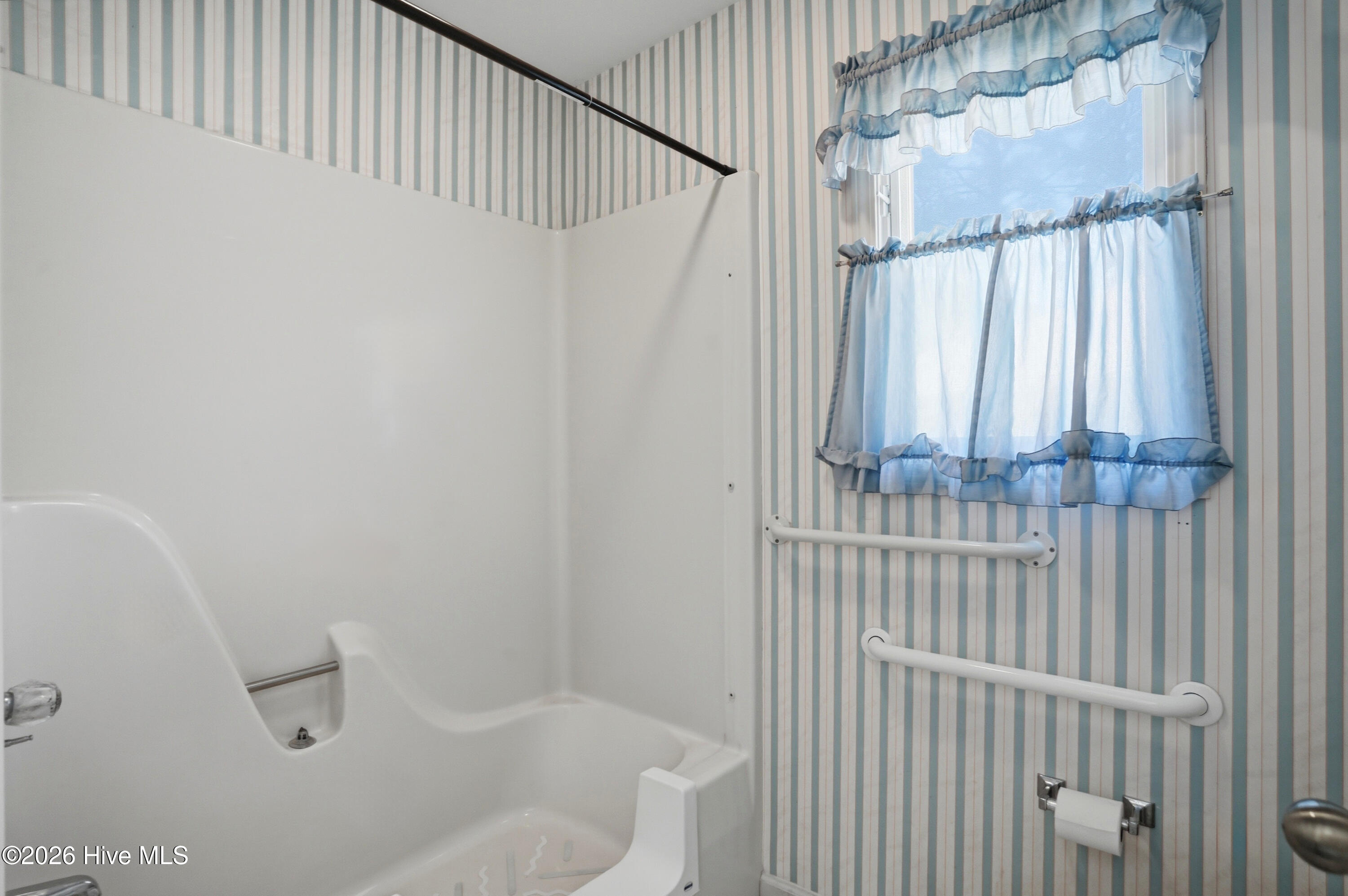 100564154 | Photo 20