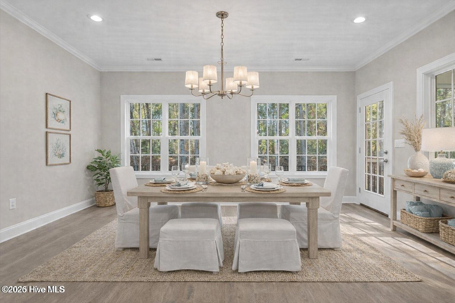 100505853 | Photo 34