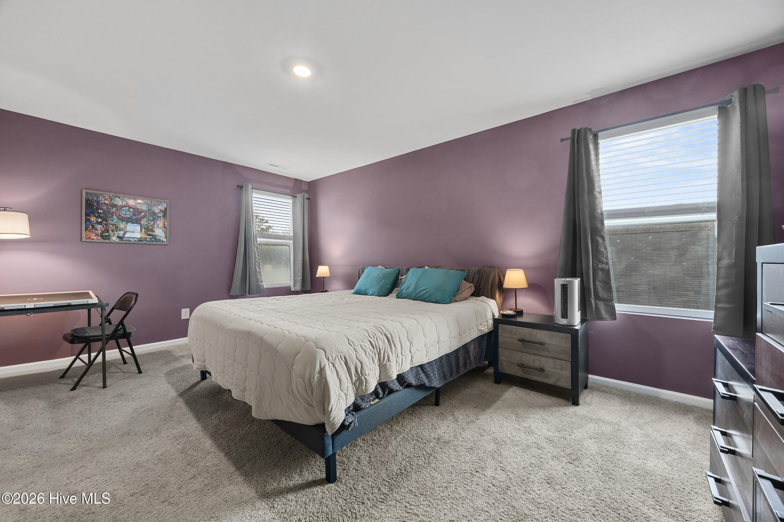 100561972 | Photo 20