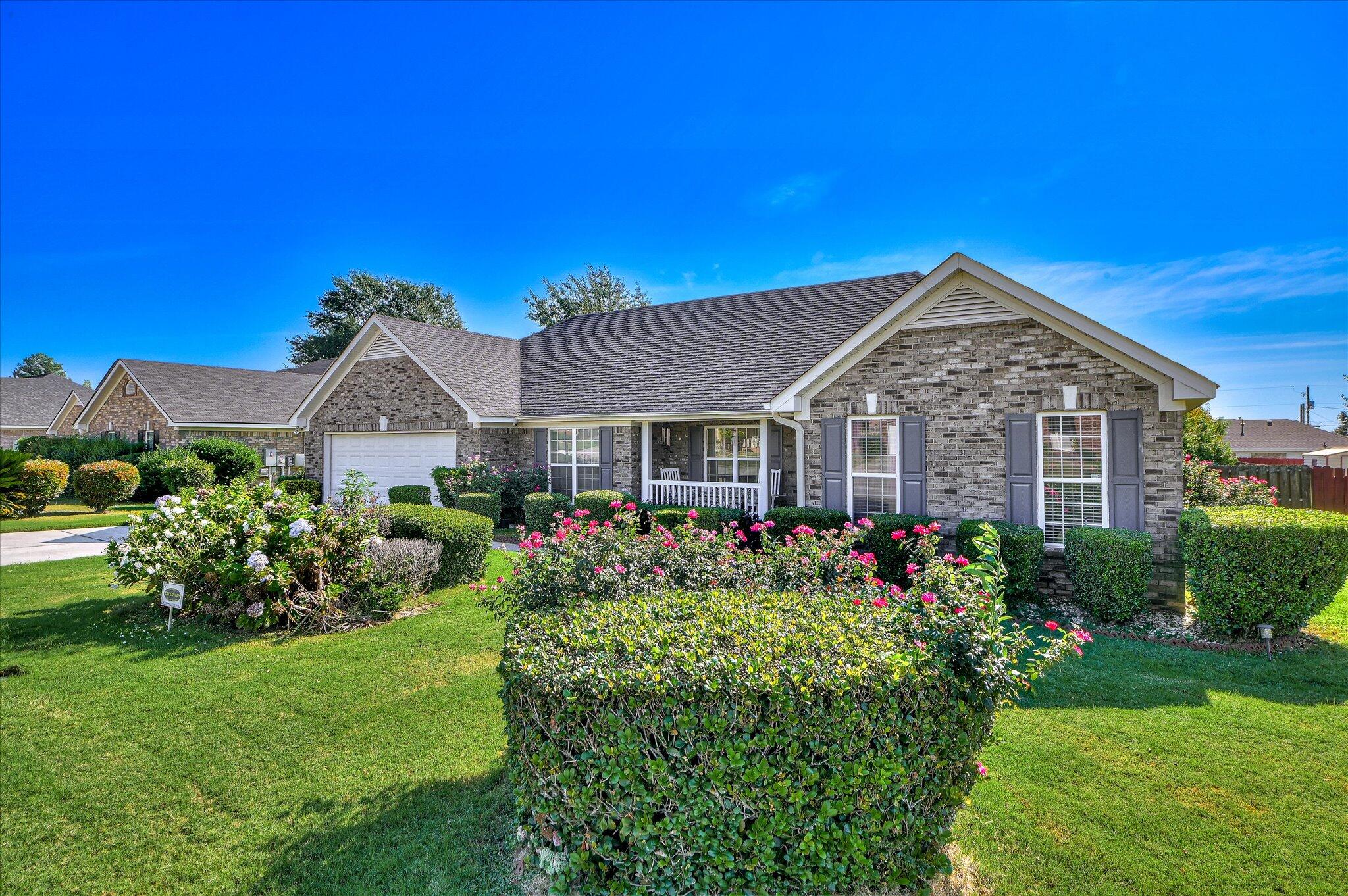 Property at 3388 Thames Place