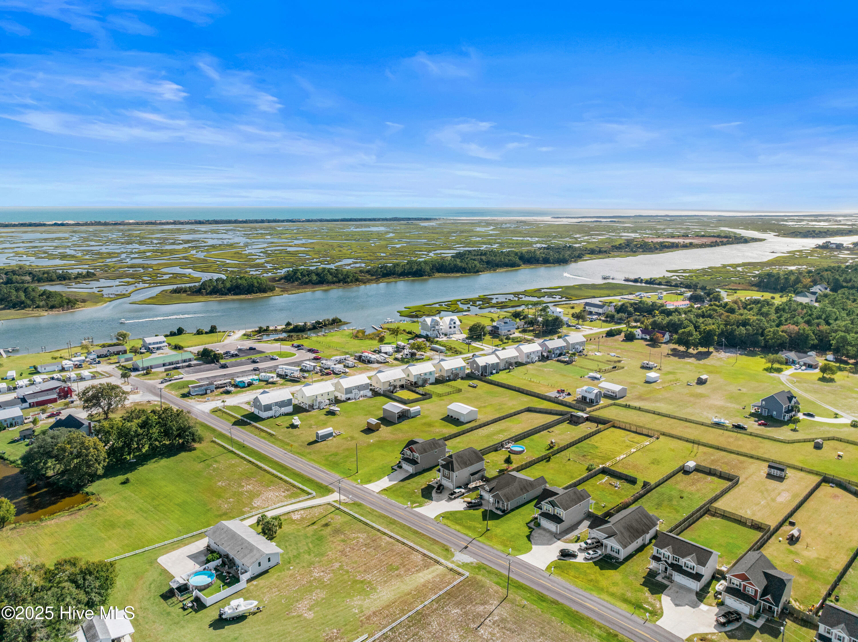 100538122 | Photo 58