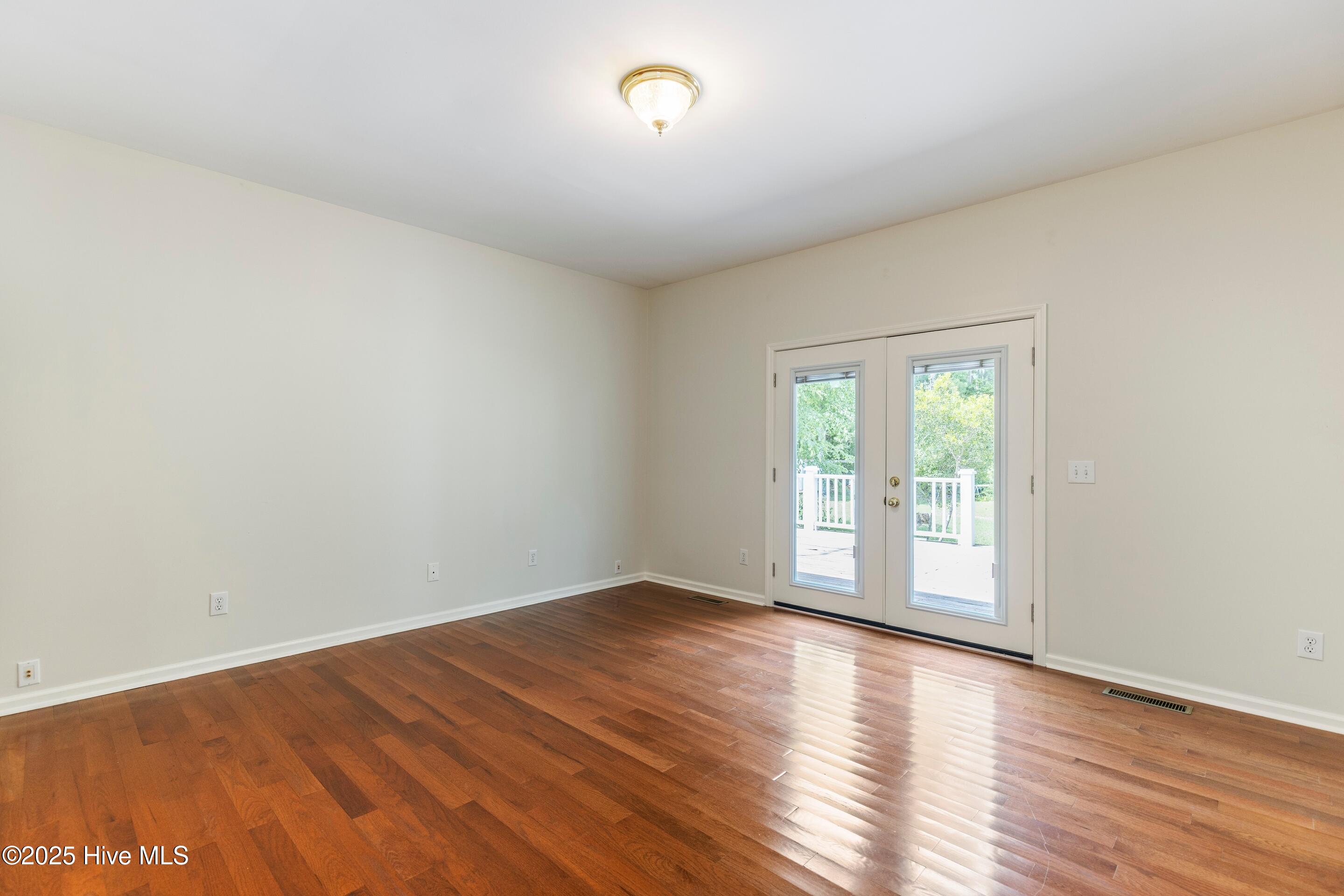 110 E Pointe Road, Rocky Point, NC 28457 – photo 22: mls-IMG_0737