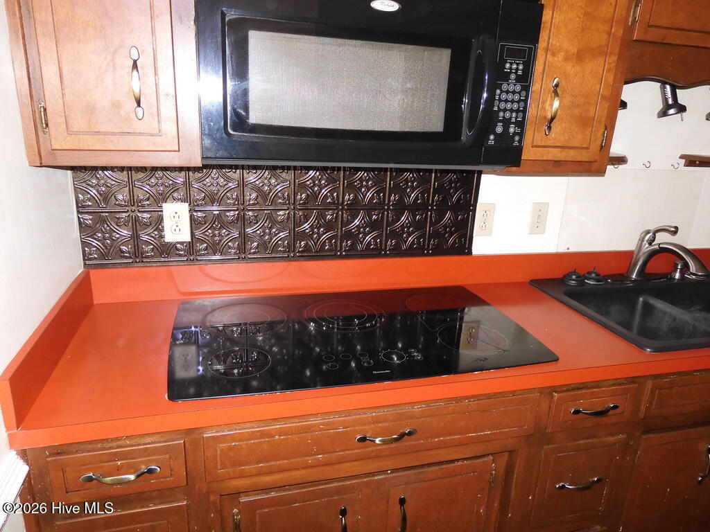 100 Morningside Drive,Vanceboro