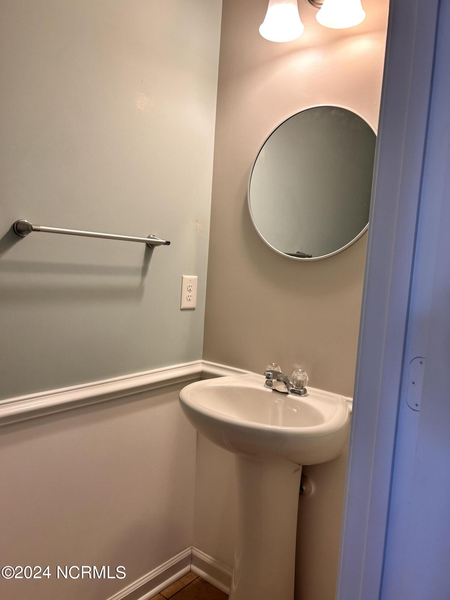 100550059 | Photo 13