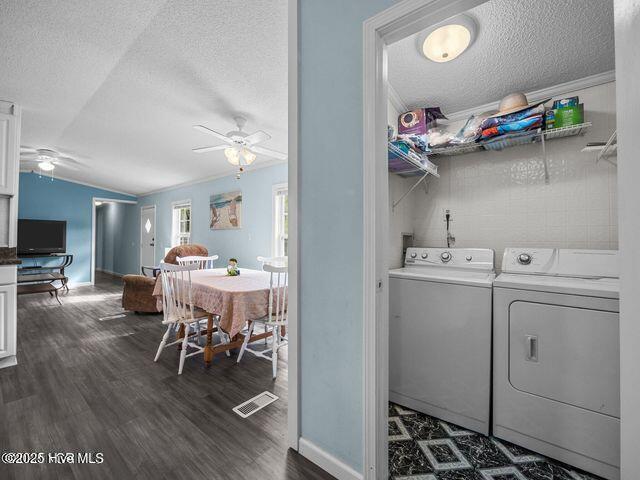 100505114 | Photo 17