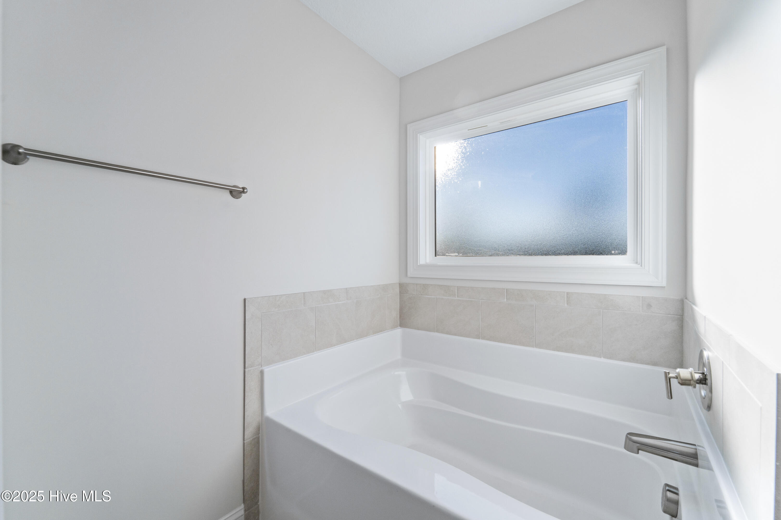 100507154 | Photo 29