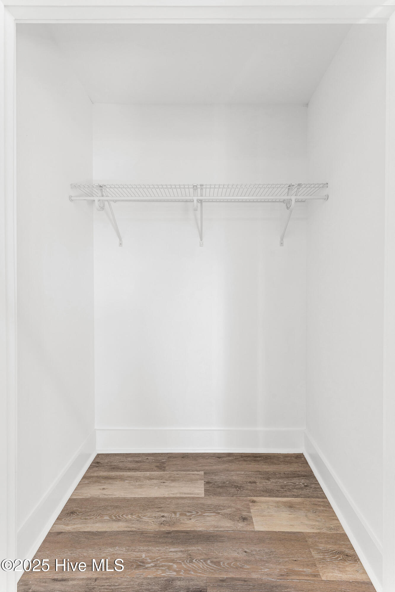 100536748 | Photo 17