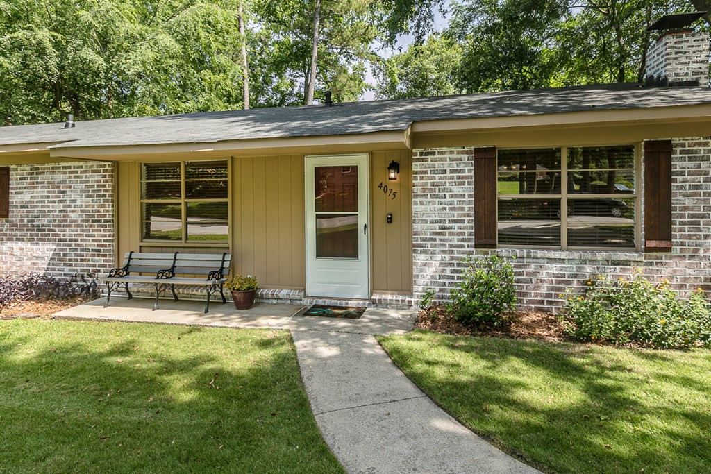 4075 Briarwood Drive, Martinez, GA 30907 Listing Photo  3